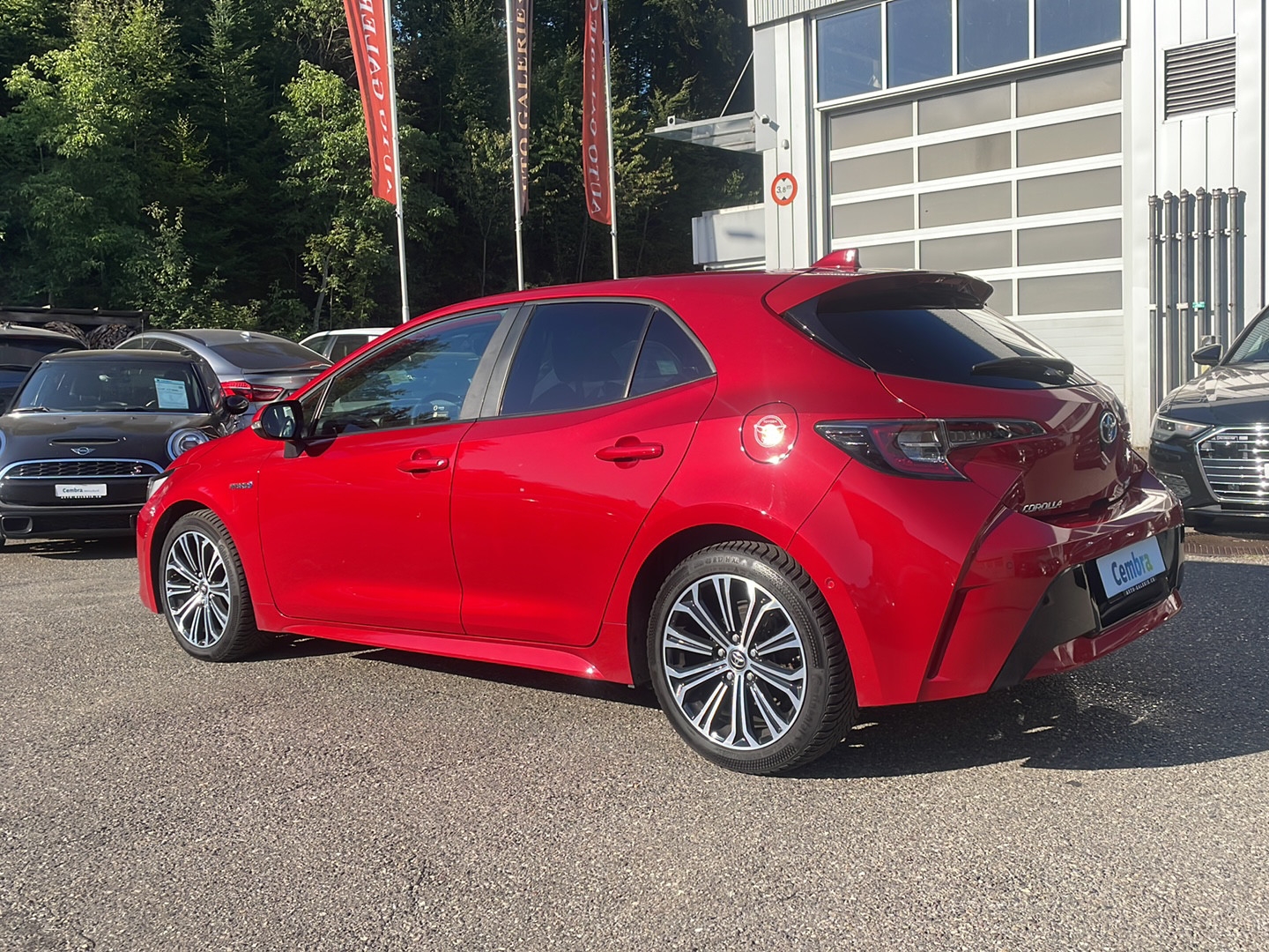 TOYOTA Corolla 1.8 HSD Trend e-CVT-image-2