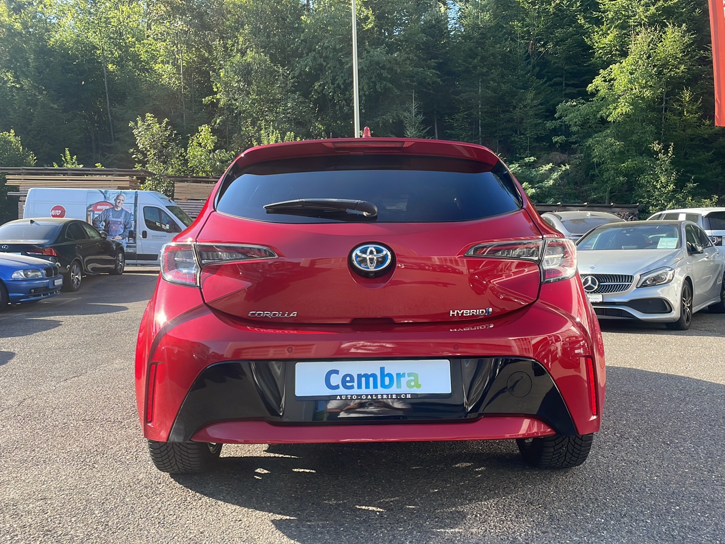 TOYOTA Corolla 1.8 HSD Trend e-CVT-image-3