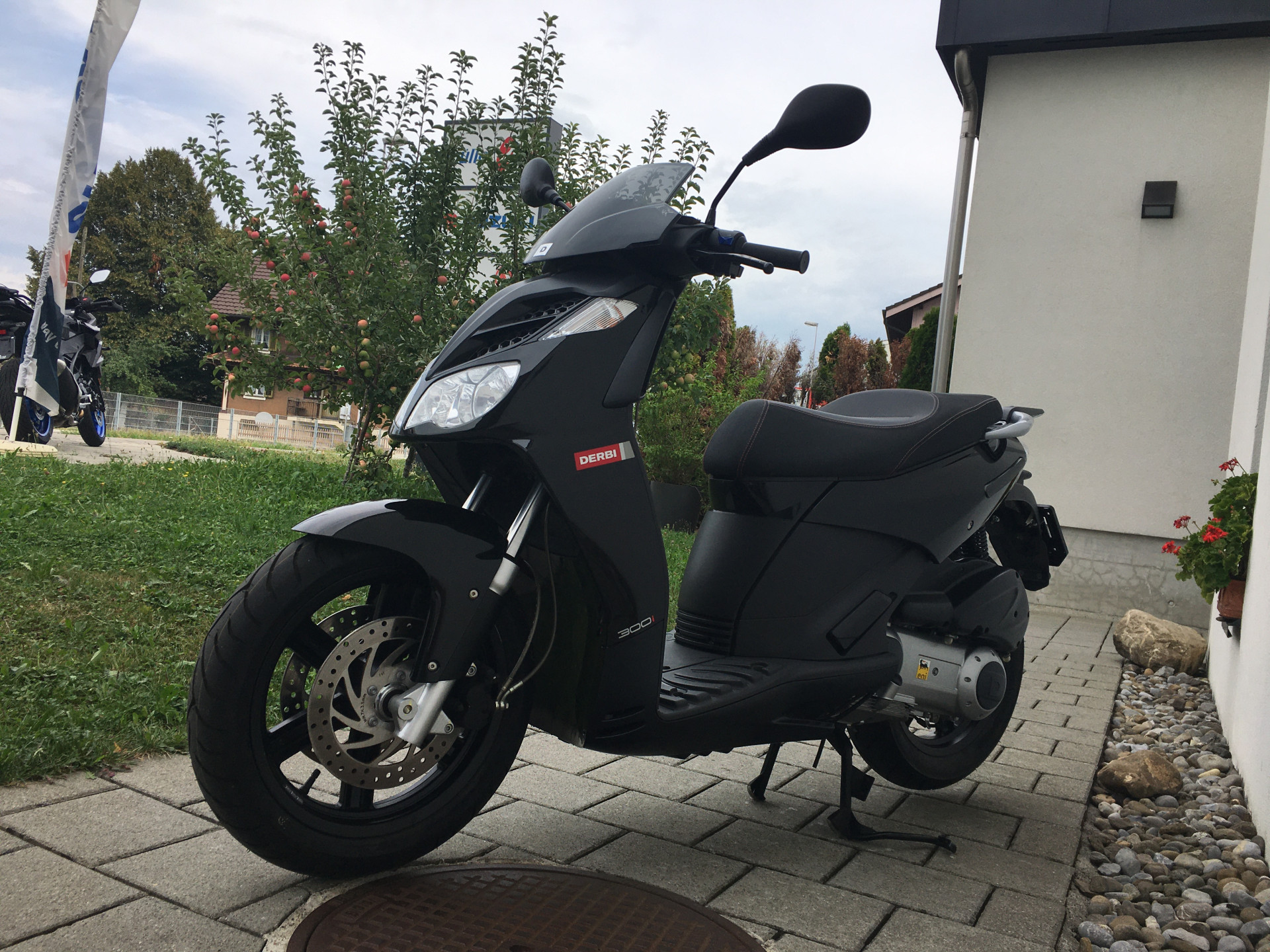 DERBI Rambla 300-showroom-element-2