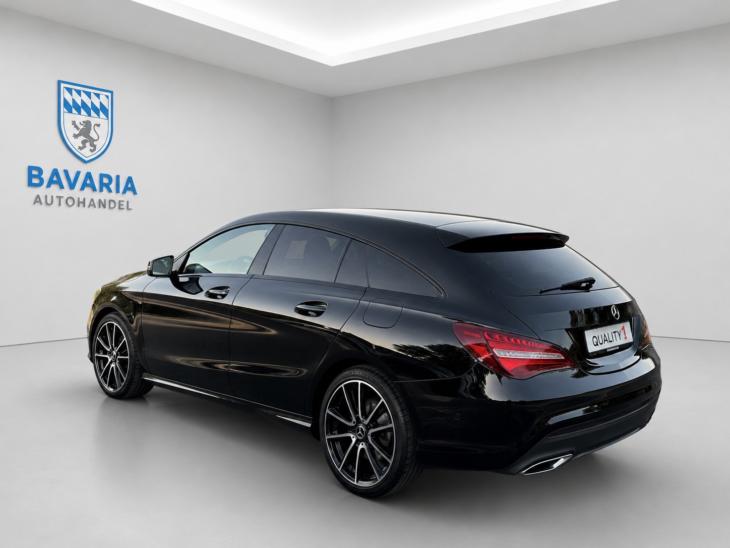 MERCEDES-BENZ CLA Shooting Brake 200 d Night Star-image-3