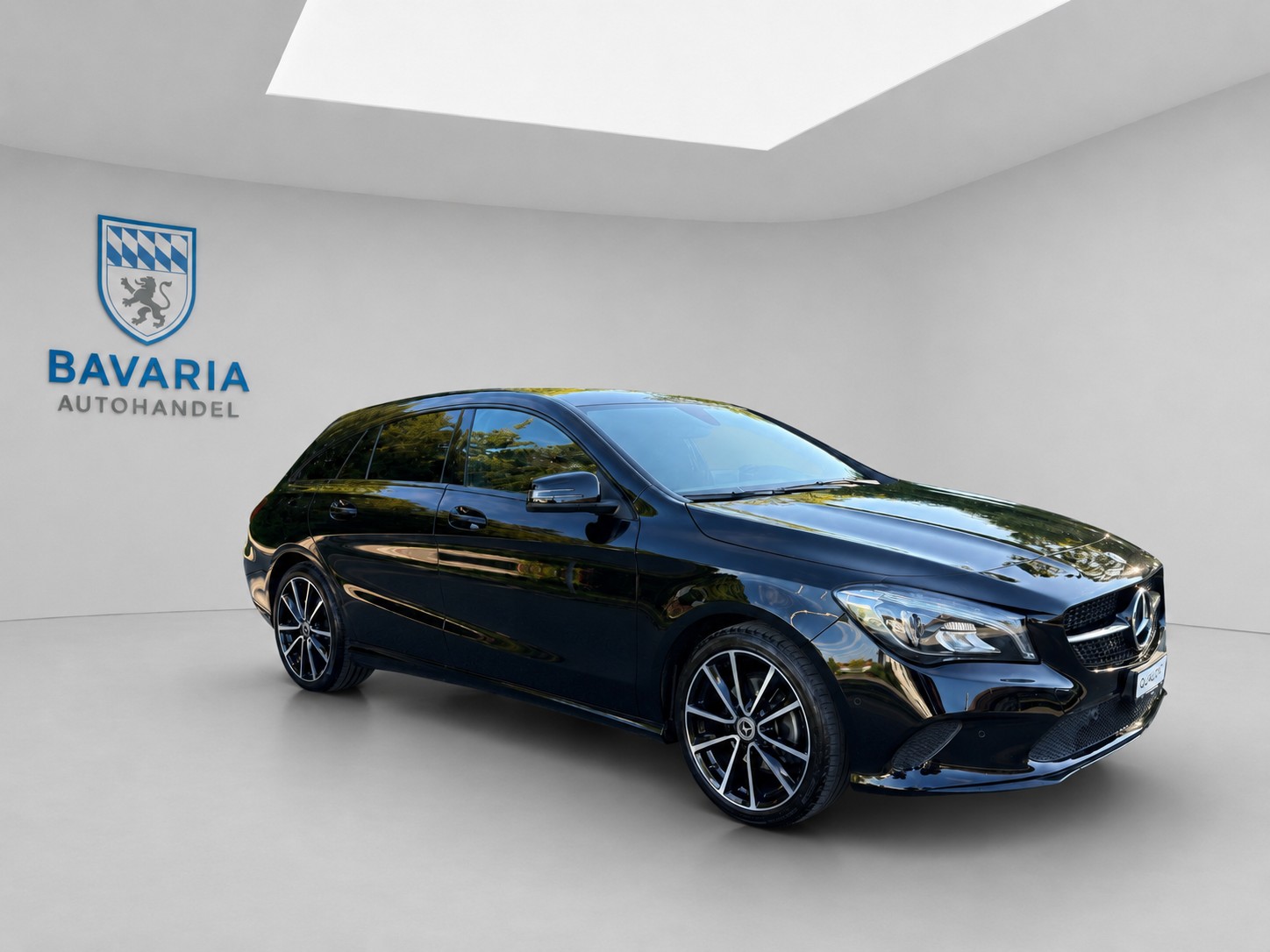 MERCEDES-BENZ CLA Shooting Brake 200 d Night Star-image-7