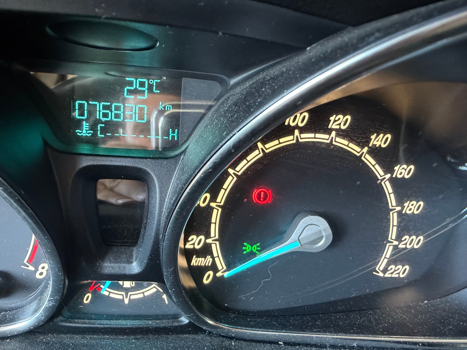 FORD B-Max 1.0 SCTi Freetech-image-10