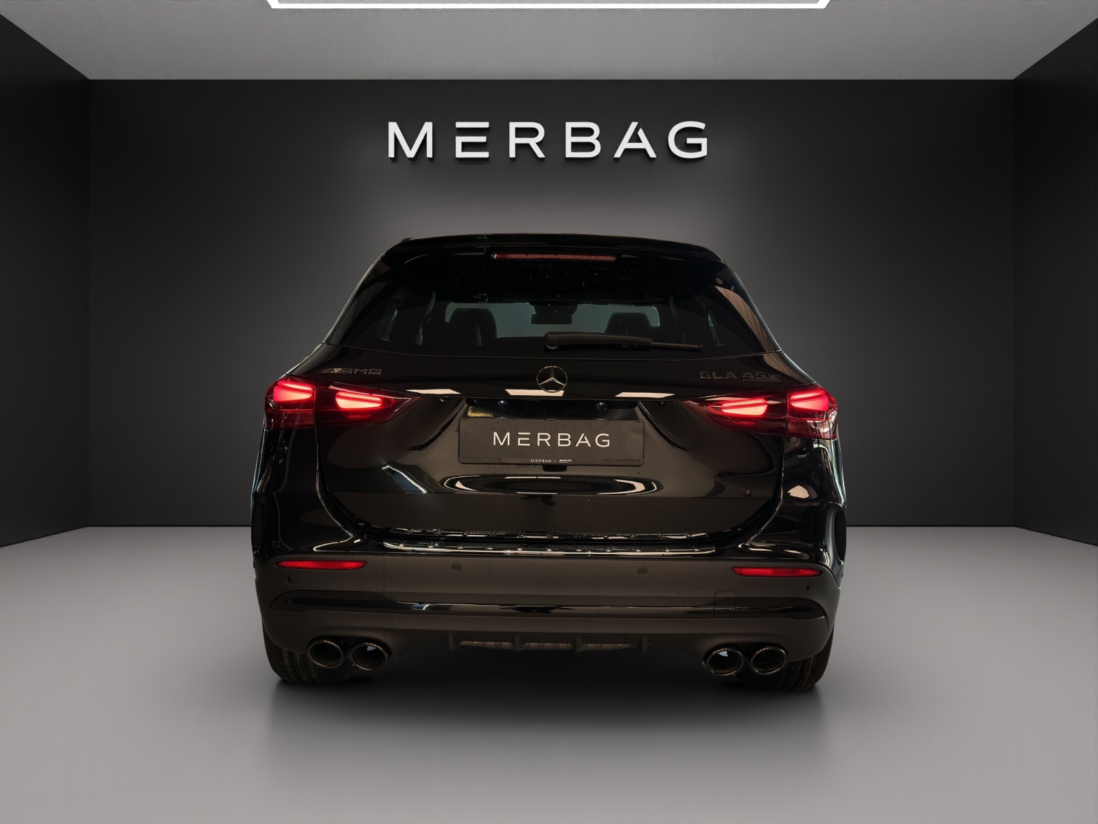 MERCEDES-BENZ GLA AMG 45 S 4M+8G-DCT-image-4