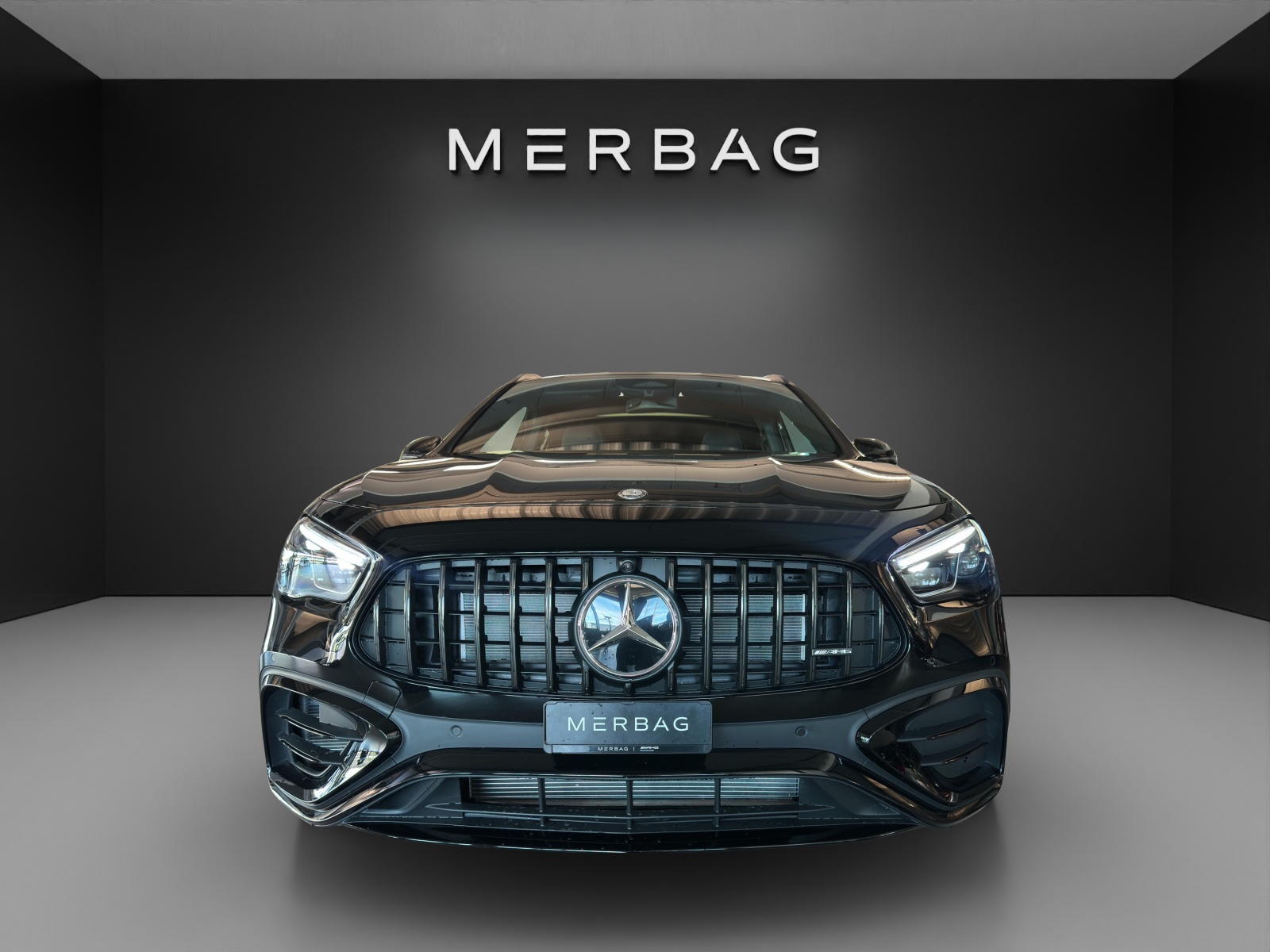 MERCEDES-BENZ GLA AMG 45 S 4M+8G-DCT-image-1