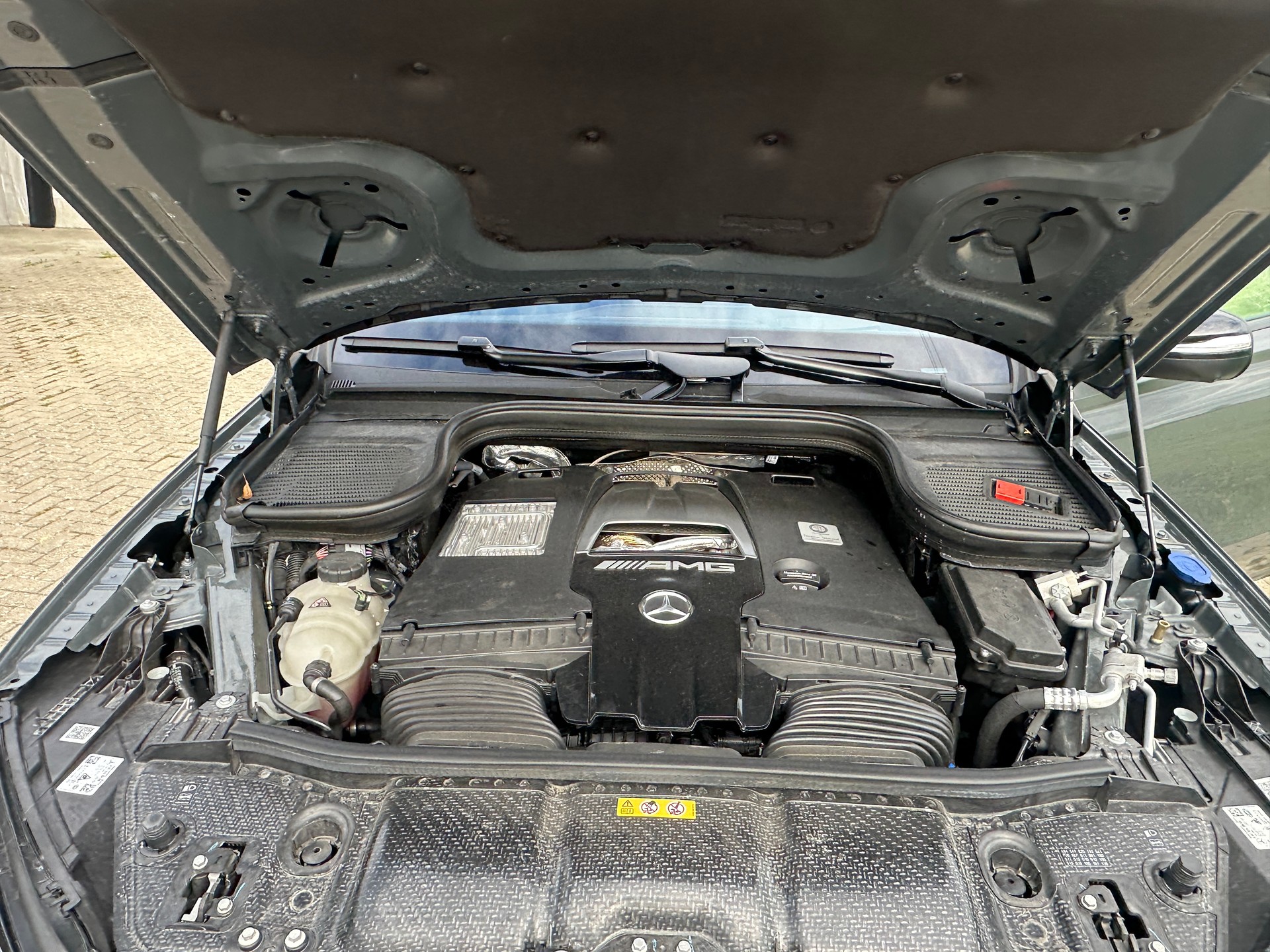 MERCEDES-BENZ GLE 63 S AMG 4matic+-image-4