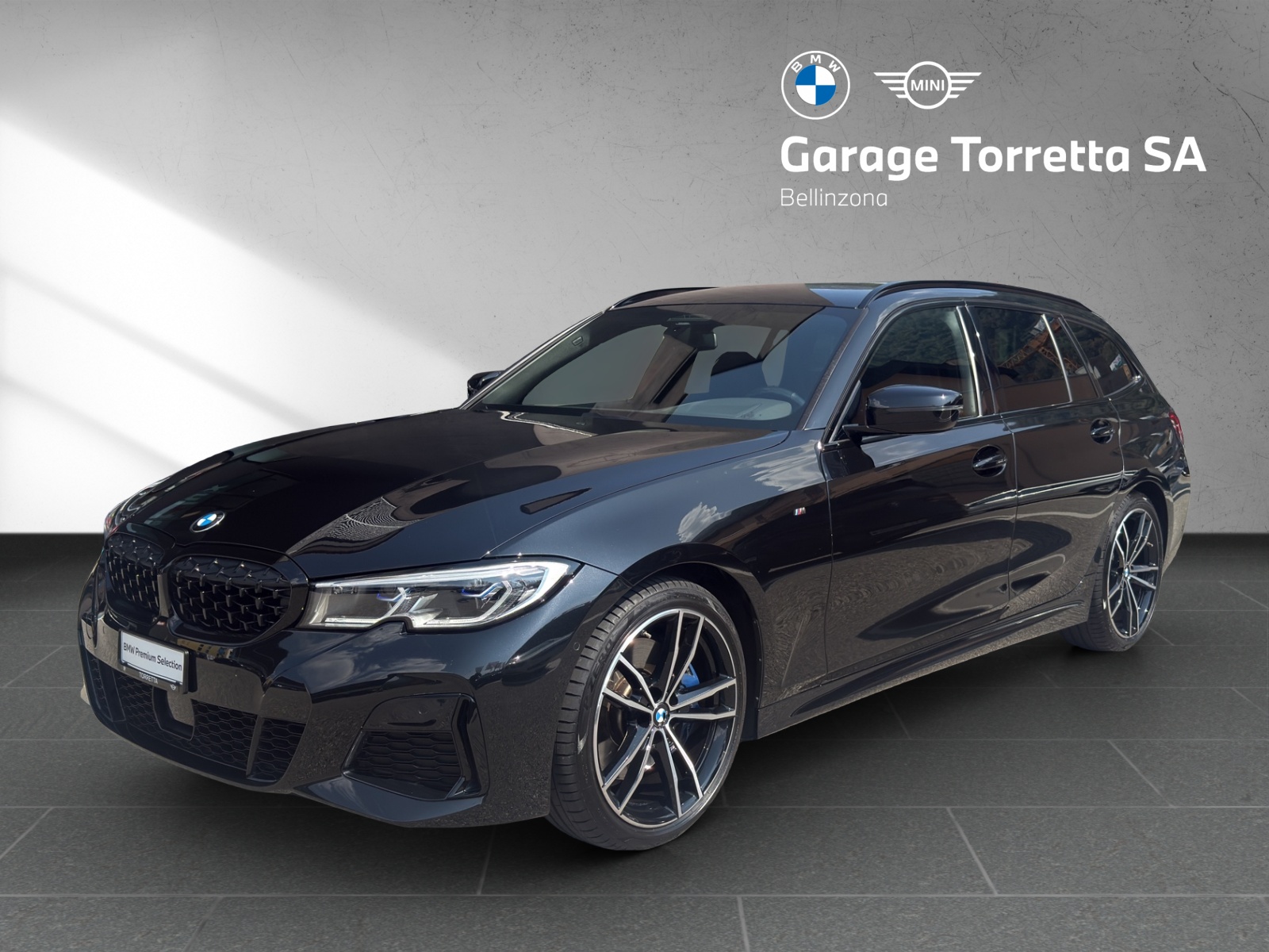 BMW M340d xDrive 48V Touring Steptronic Sport-image-0