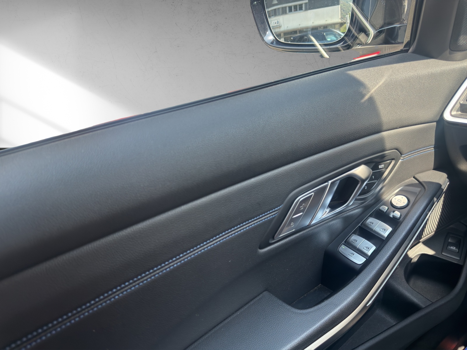 BMW M340d xDrive 48V Touring Steptronic Sport-image-14