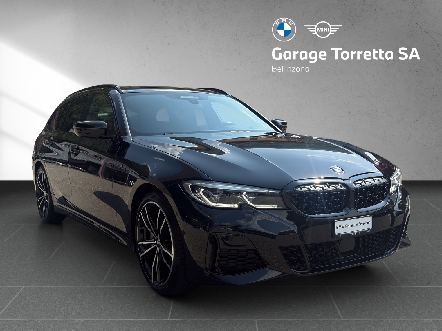 BMW M340d xDrive 48V Touring Steptronic Sport-image-6
