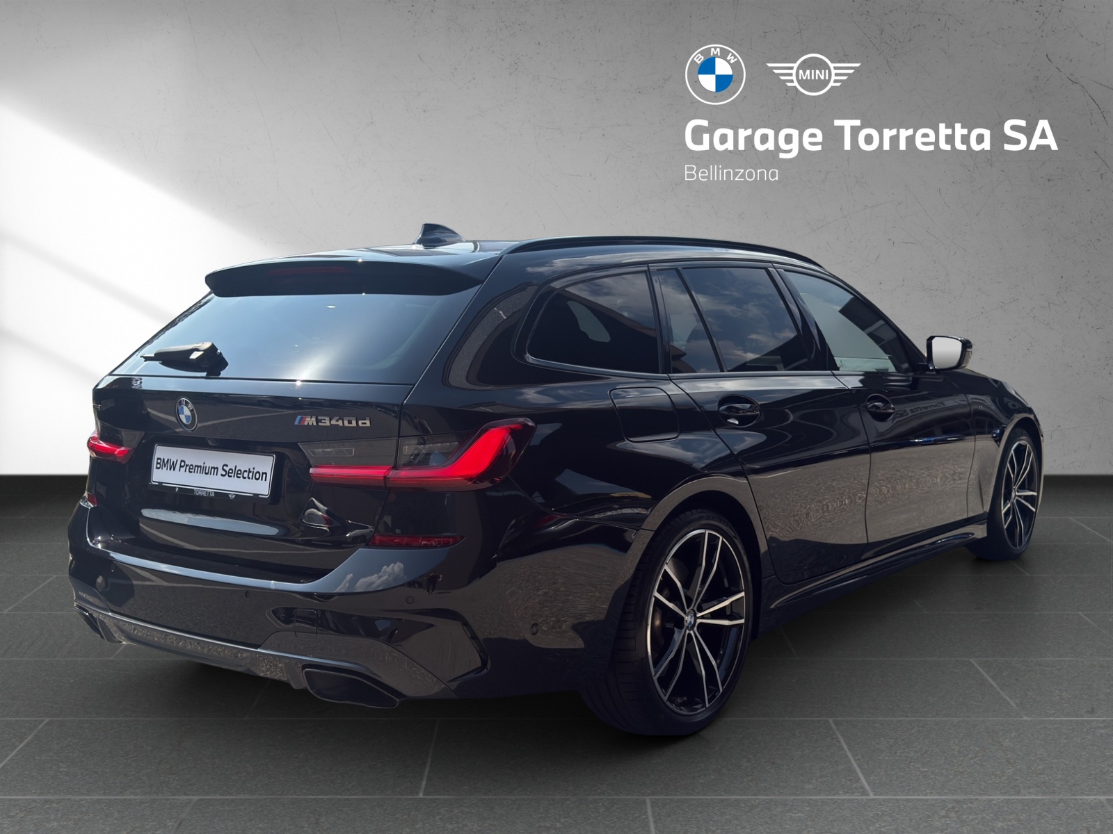 BMW M340d xDrive 48V Touring Steptronic Sport-image-4