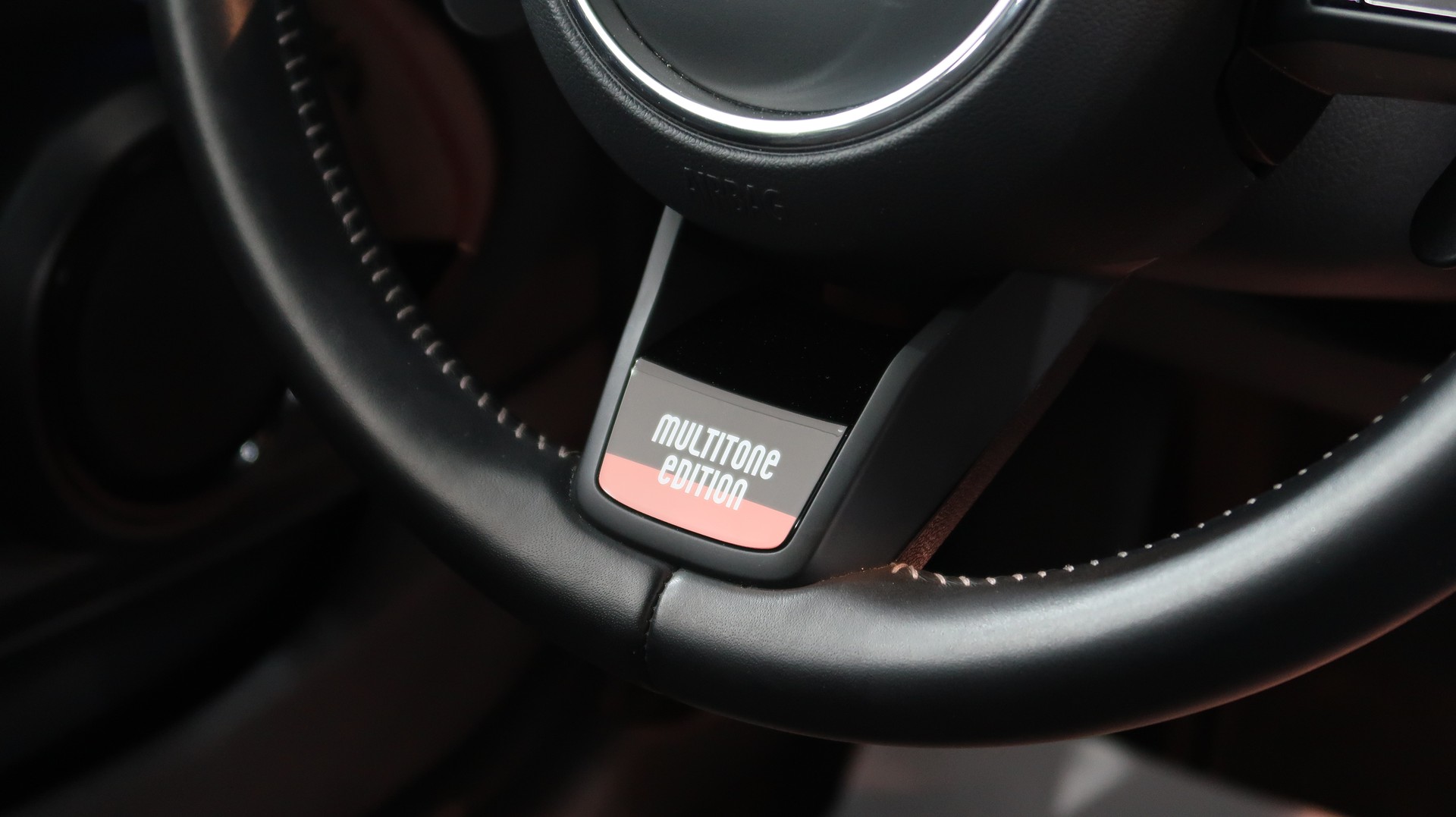 MINI Cooper S Multitone Edition Steptronic DKG / CH / GARANTIE / EXPERTISE / MFK-image-29