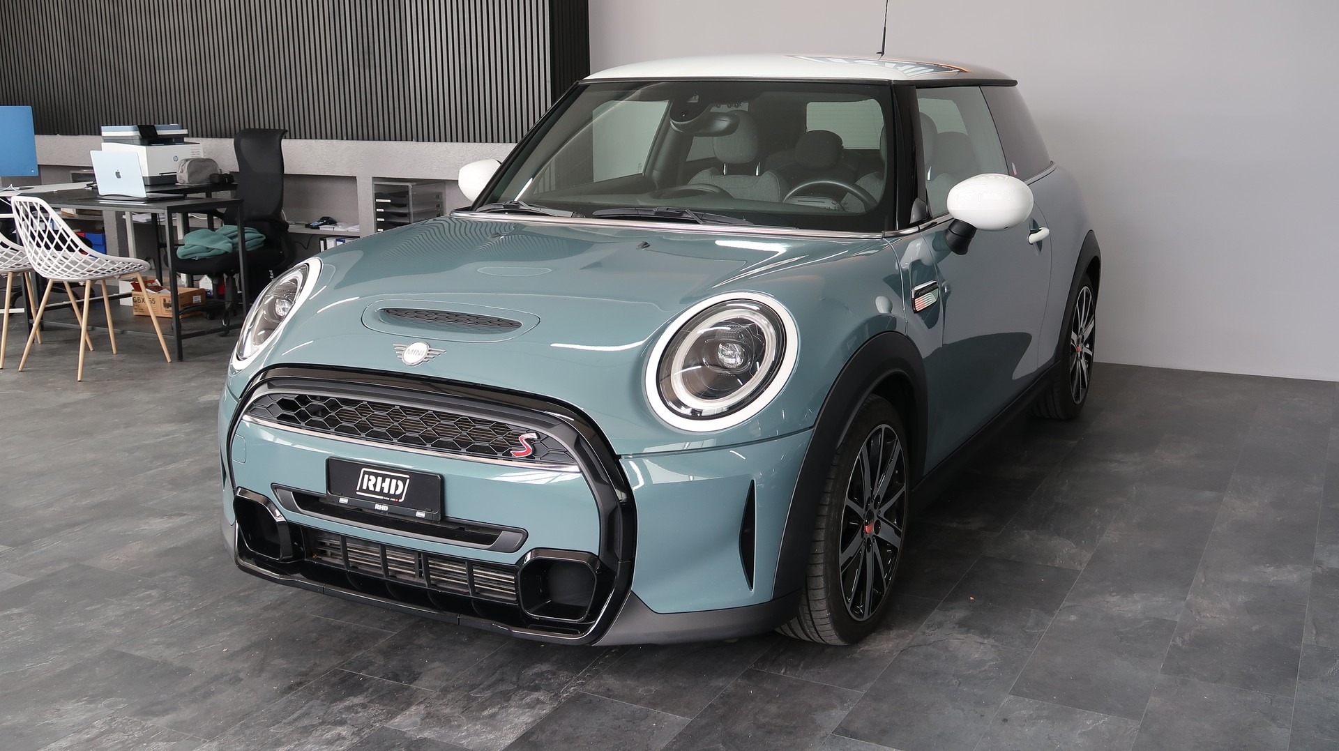 MINI Cooper S Multitone Edition Steptronic DKG / CH / GARANTIE / EXPERTISE / MFK-image-4