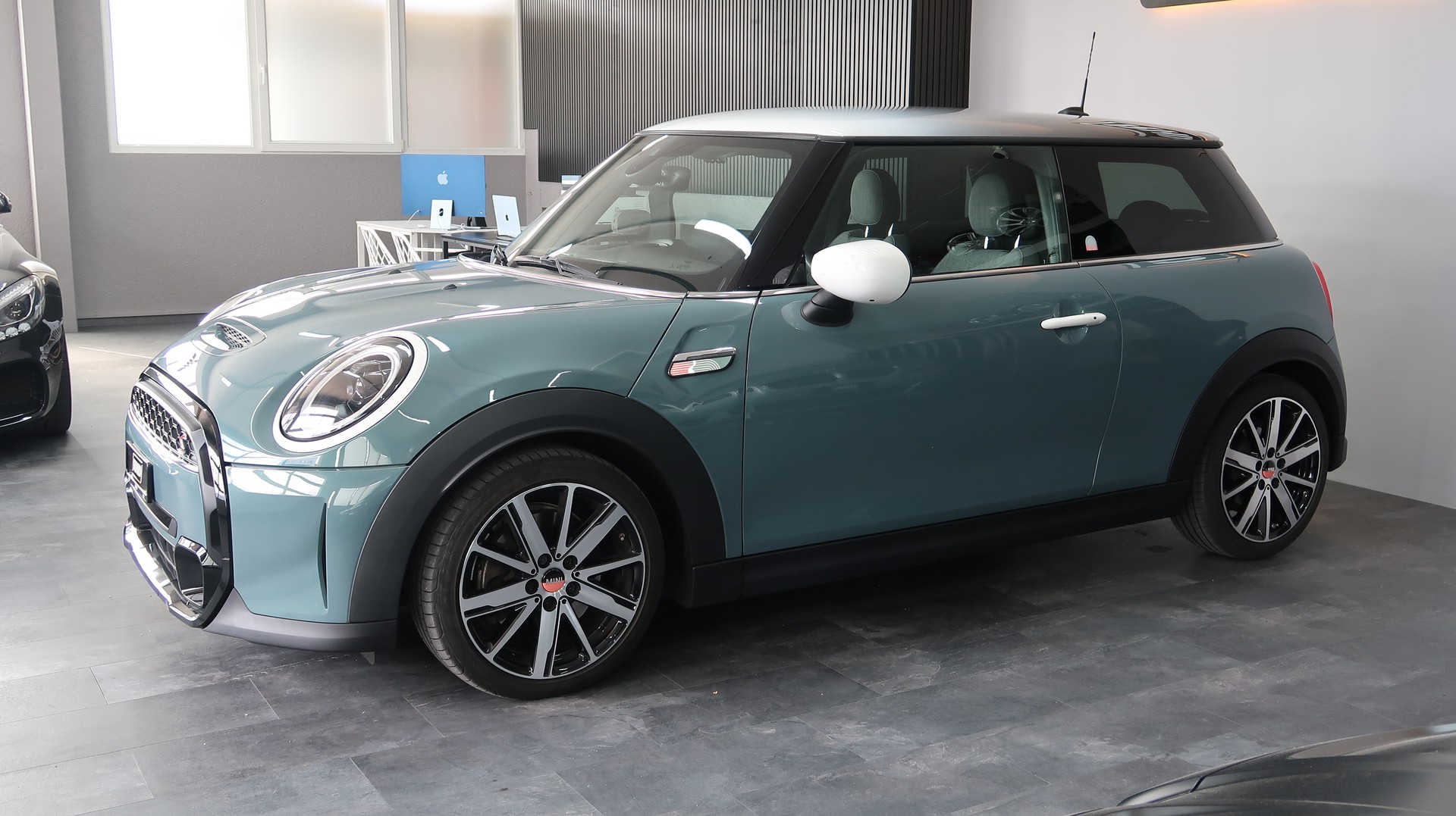 MINI Cooper S Multitone Edition Steptronic DKG / CH / GARANTIE / EXPERTISE / MFK-image-1