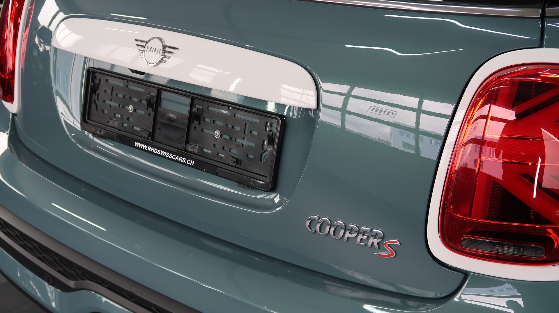 MINI Cooper S Multitone Edition Steptronic DKG / CH / GARANTIE / EXPERTISE / MFK-image-16