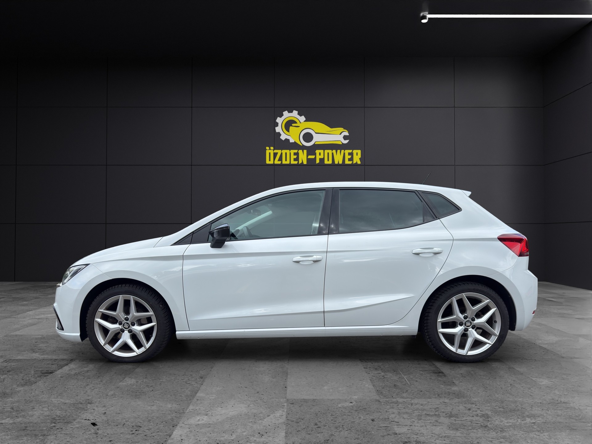 SEAT Ibiza 1.0 EcoTSI DSG Swiss FR Evolution *SPEZIALPREIS*. // 1 Jahr - 20‘000km Garantie!-image-7