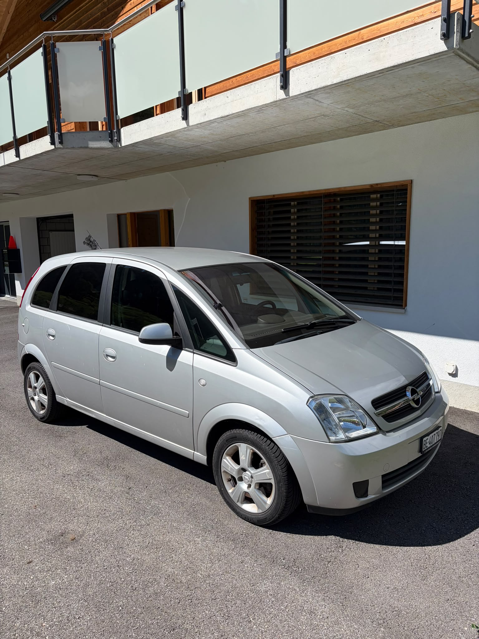 OPEL A 1.8-image-1