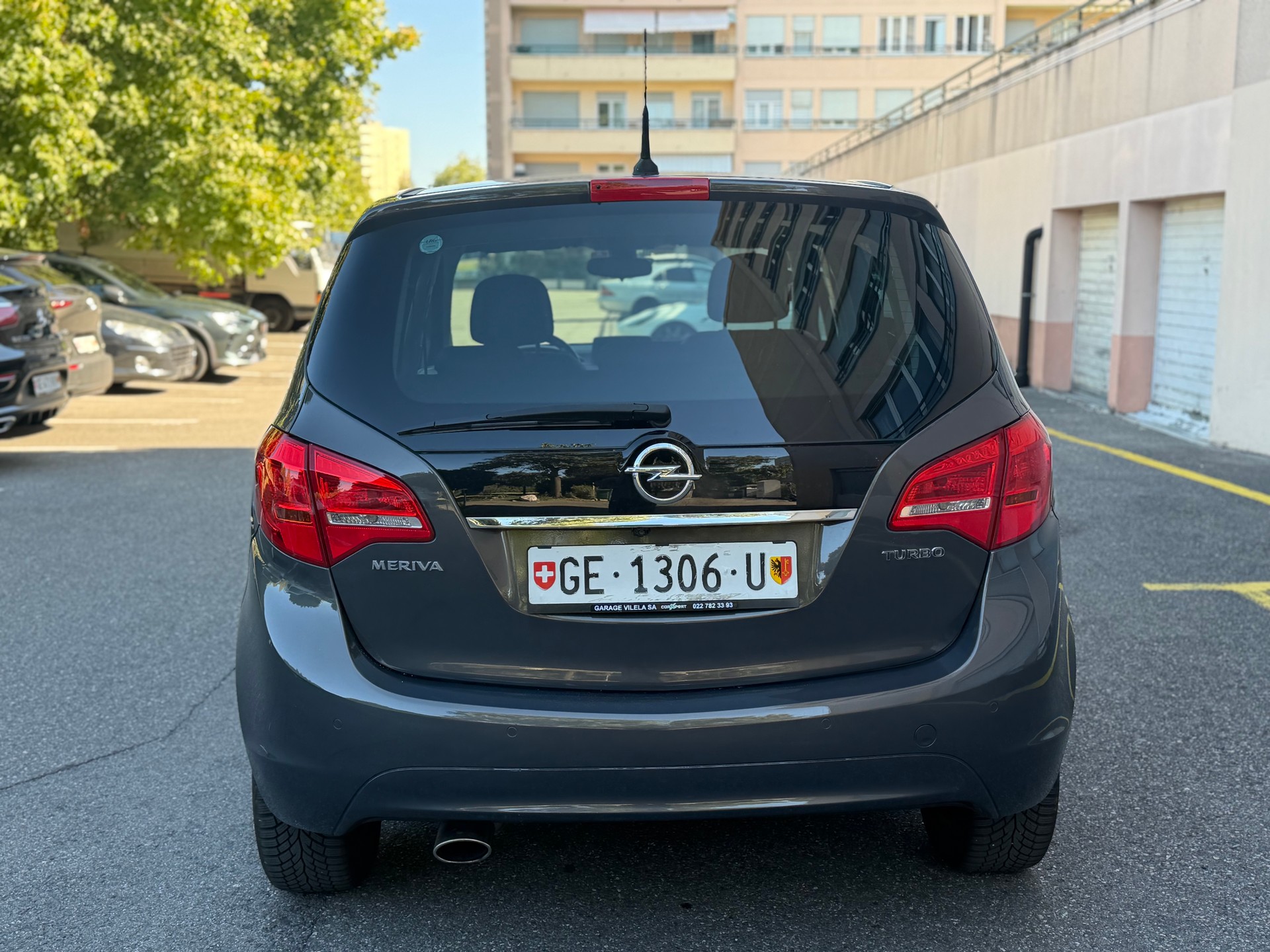OPEL Meriva 1.4 Turbo Active Edition Automatic-image-5