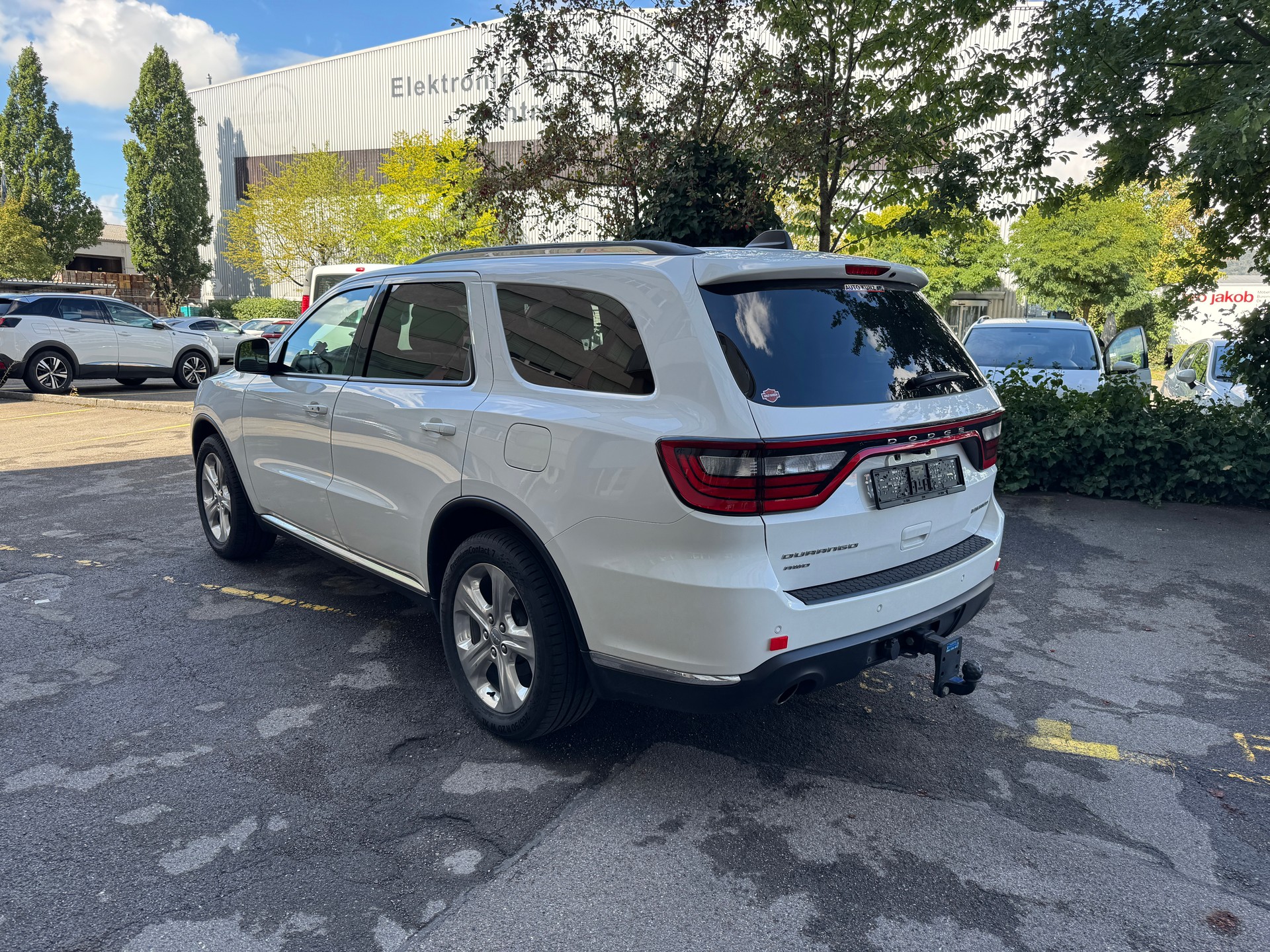 DODGE Durango-image-5