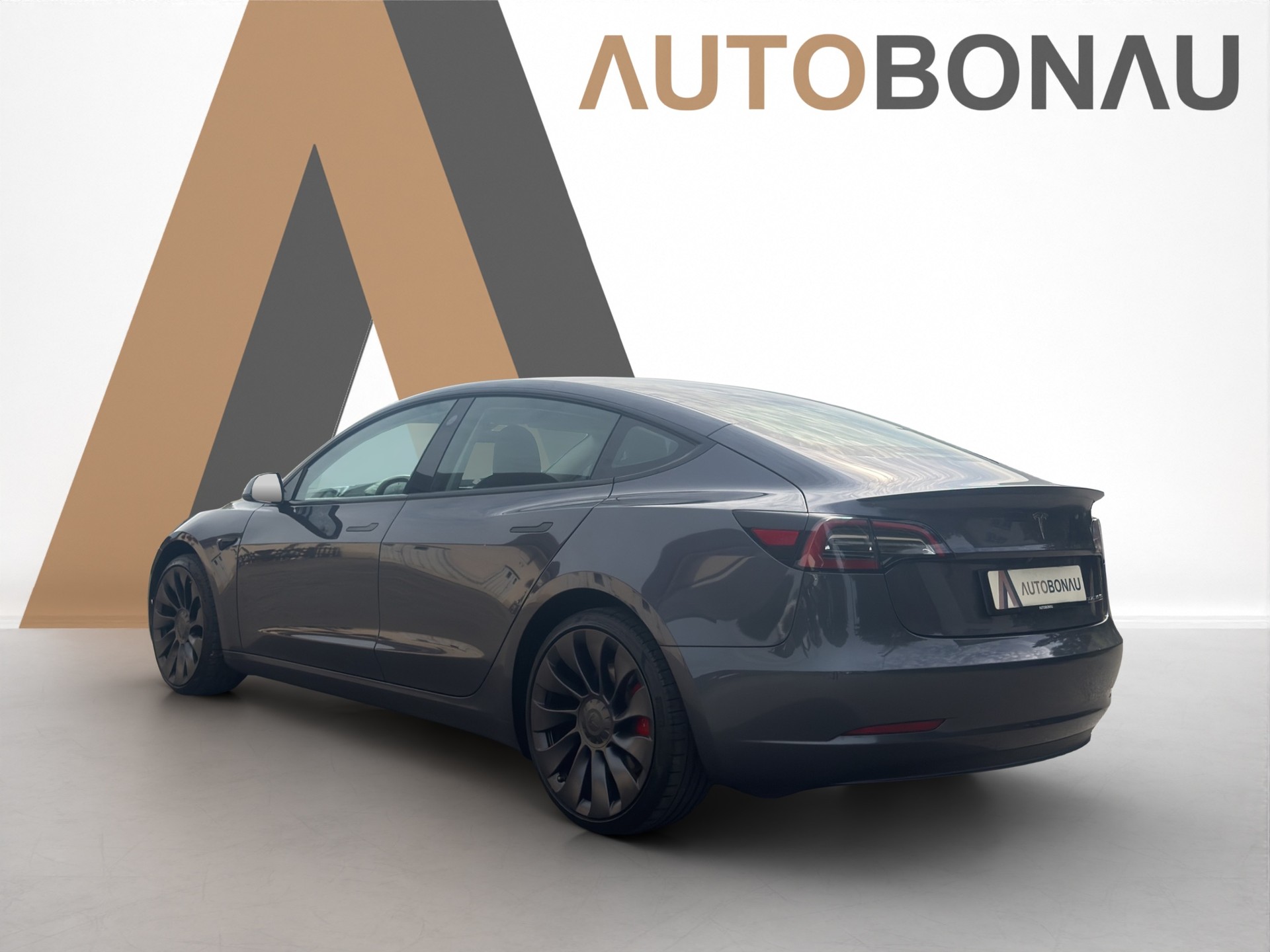 TESLA Model 3 Performance D SOC 94.5%-showroom-element-3