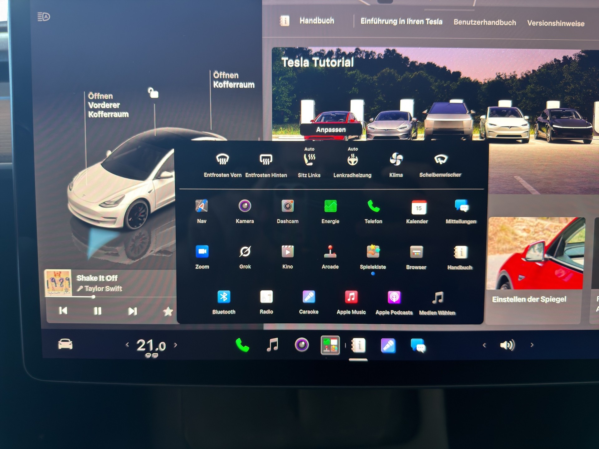 TESLA Model 3 Performance D-image-8