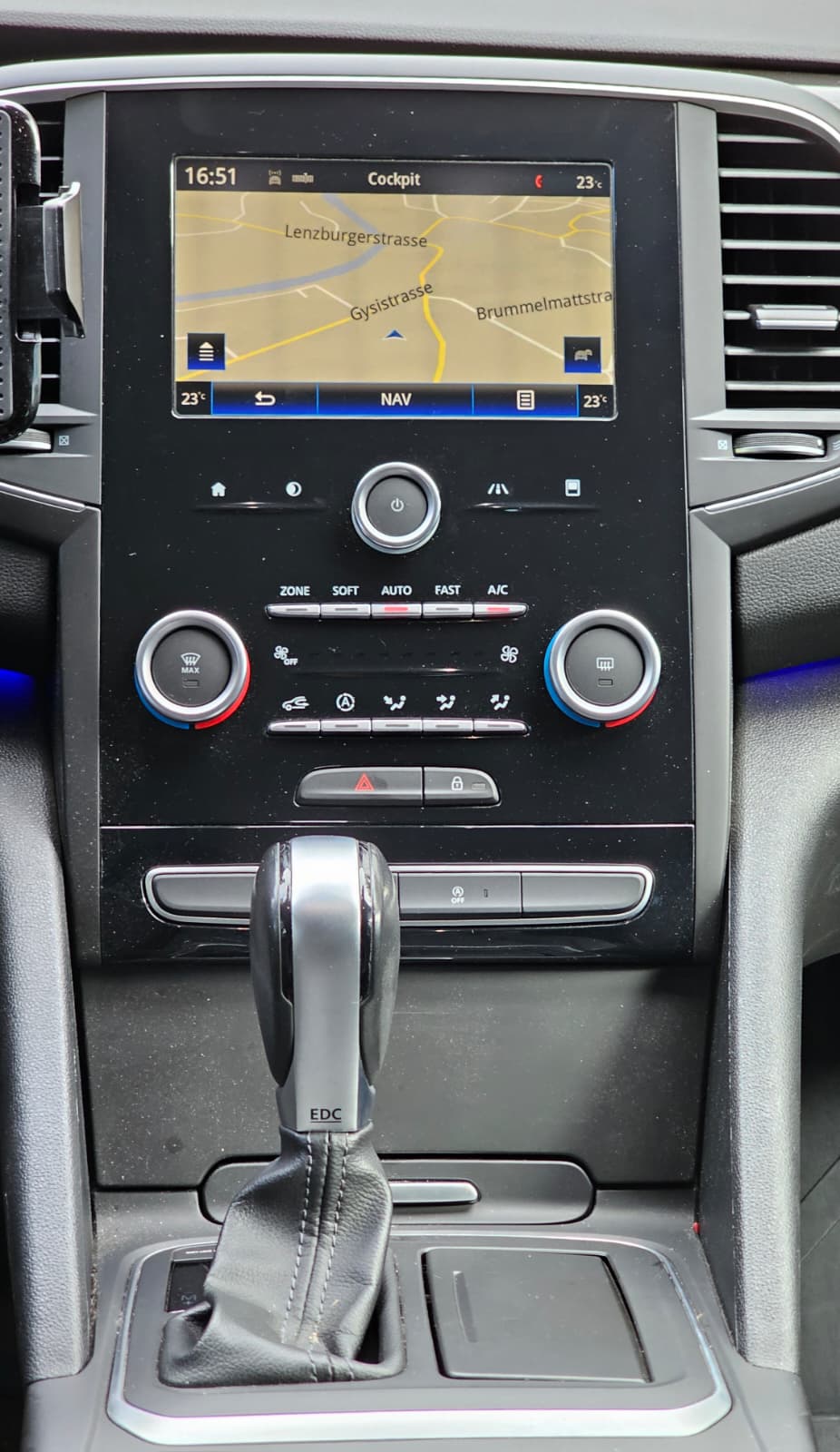 RENAULT Talisman Grandtour 1.6 dCi Intens EDC-image-9