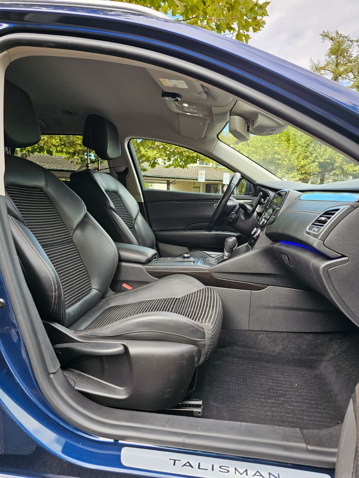 RENAULT Talisman Grandtour 1.6 dCi Intens EDC-image-11