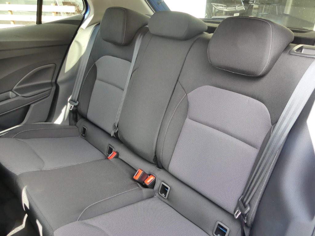 SKODA Fabia 1.0 TSI Selection-image-11