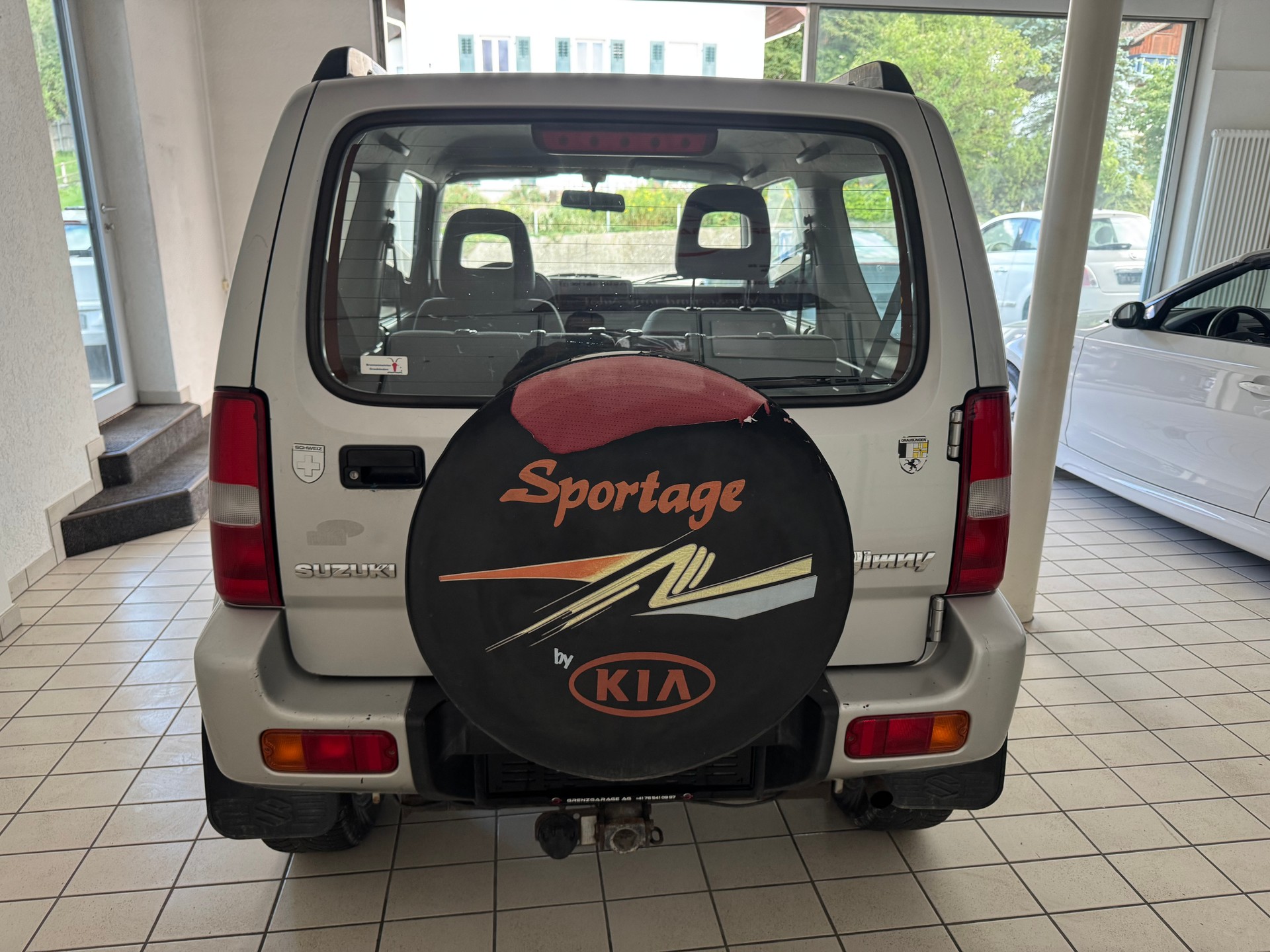 SUZUKI Jimny 1.3 16V JLX-image-4