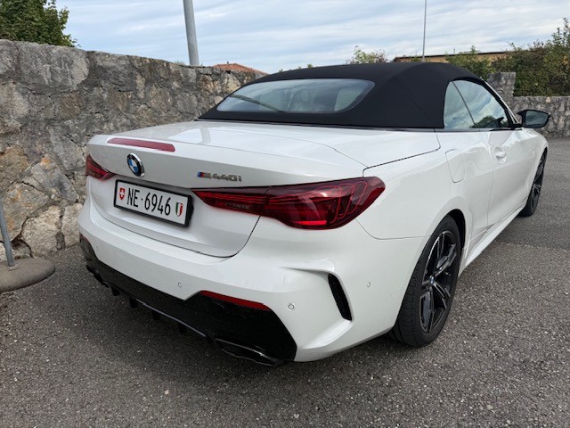 BMW M440i xDrive-image-10