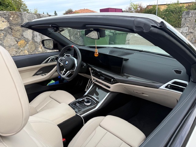 BMW M440i xDrive-image-5