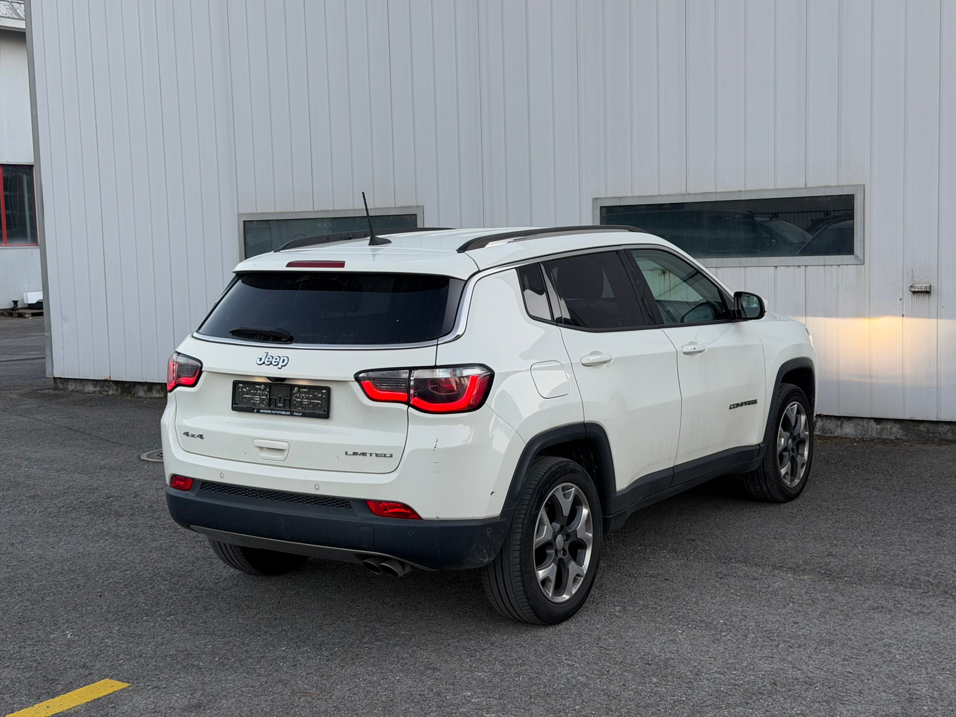 JEEP Compass 2.0CRD Limited AWD 9ATX-image-4