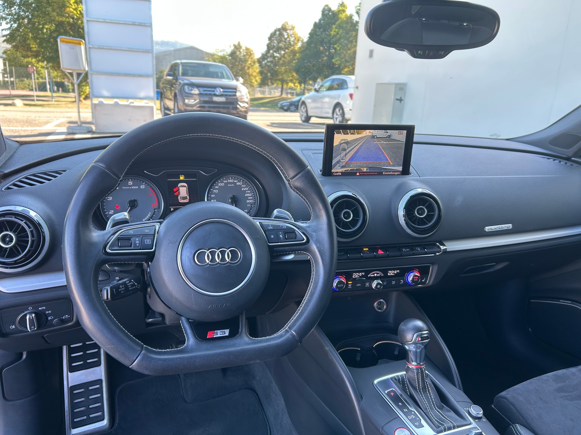 AUDI S3 Sportback 2.0 TFSI quattro S-tronic-image-8