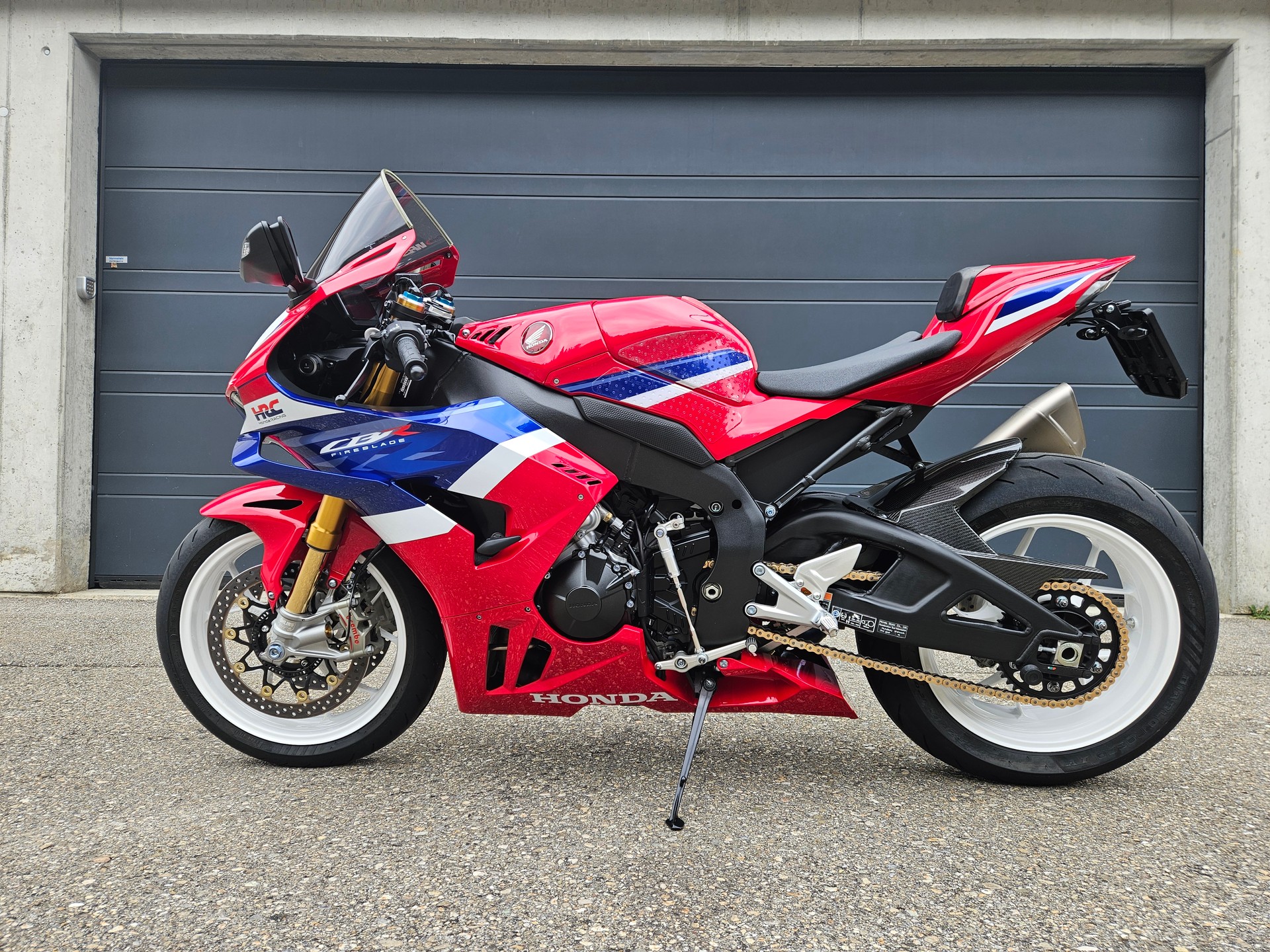 HONDA CBR 1000 RR-R Fireblade SP-showroom-element-1