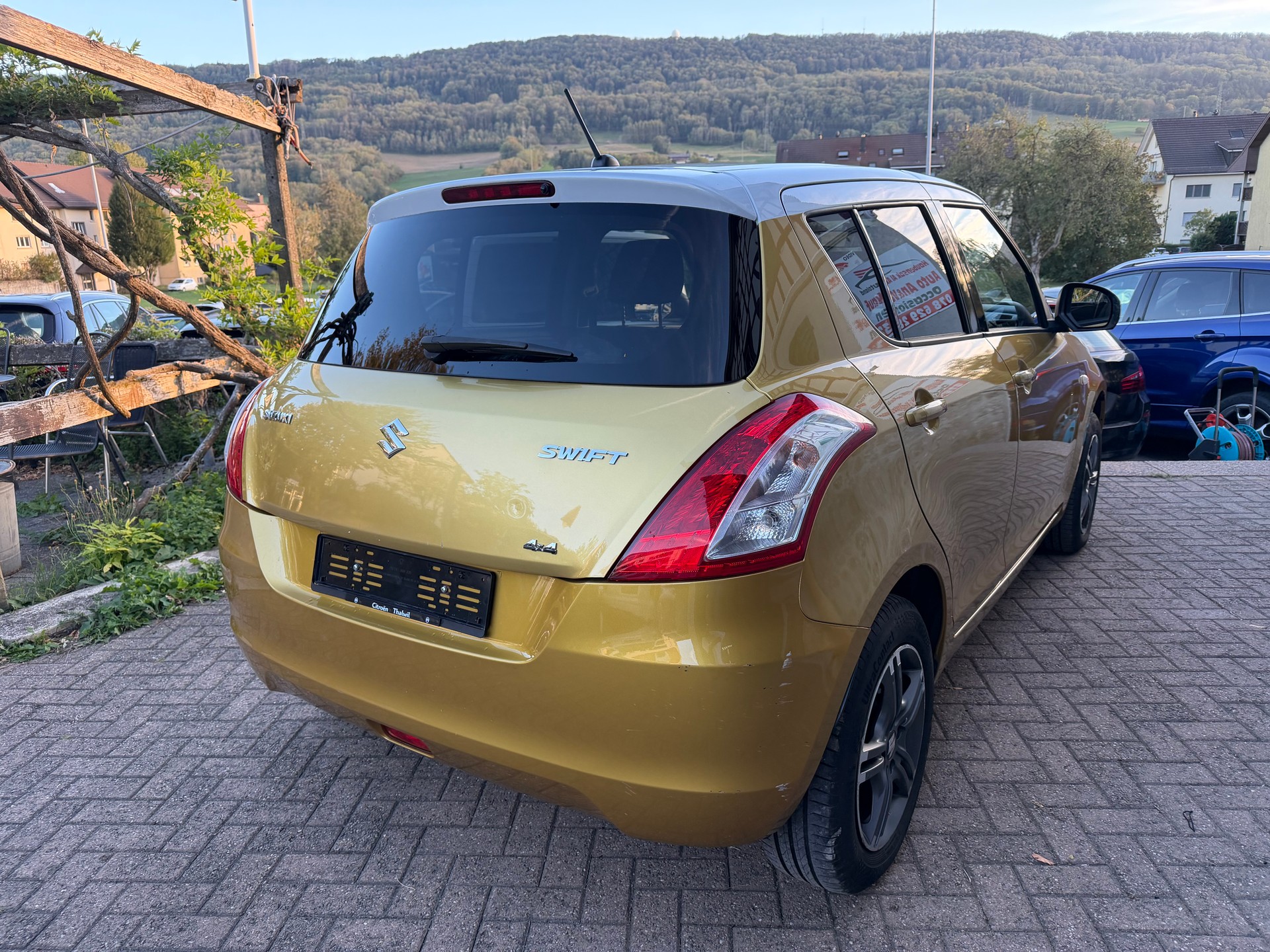 SUZUKI Swift 1.2i 16V PizSulai 4x4-image-2