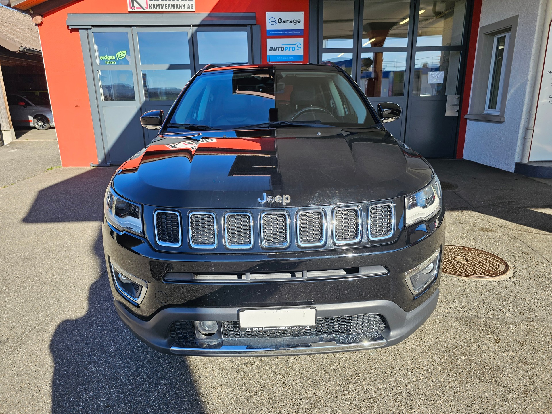 JEEP Compass 2.0CRD Limited AWD 9ATX-image-1