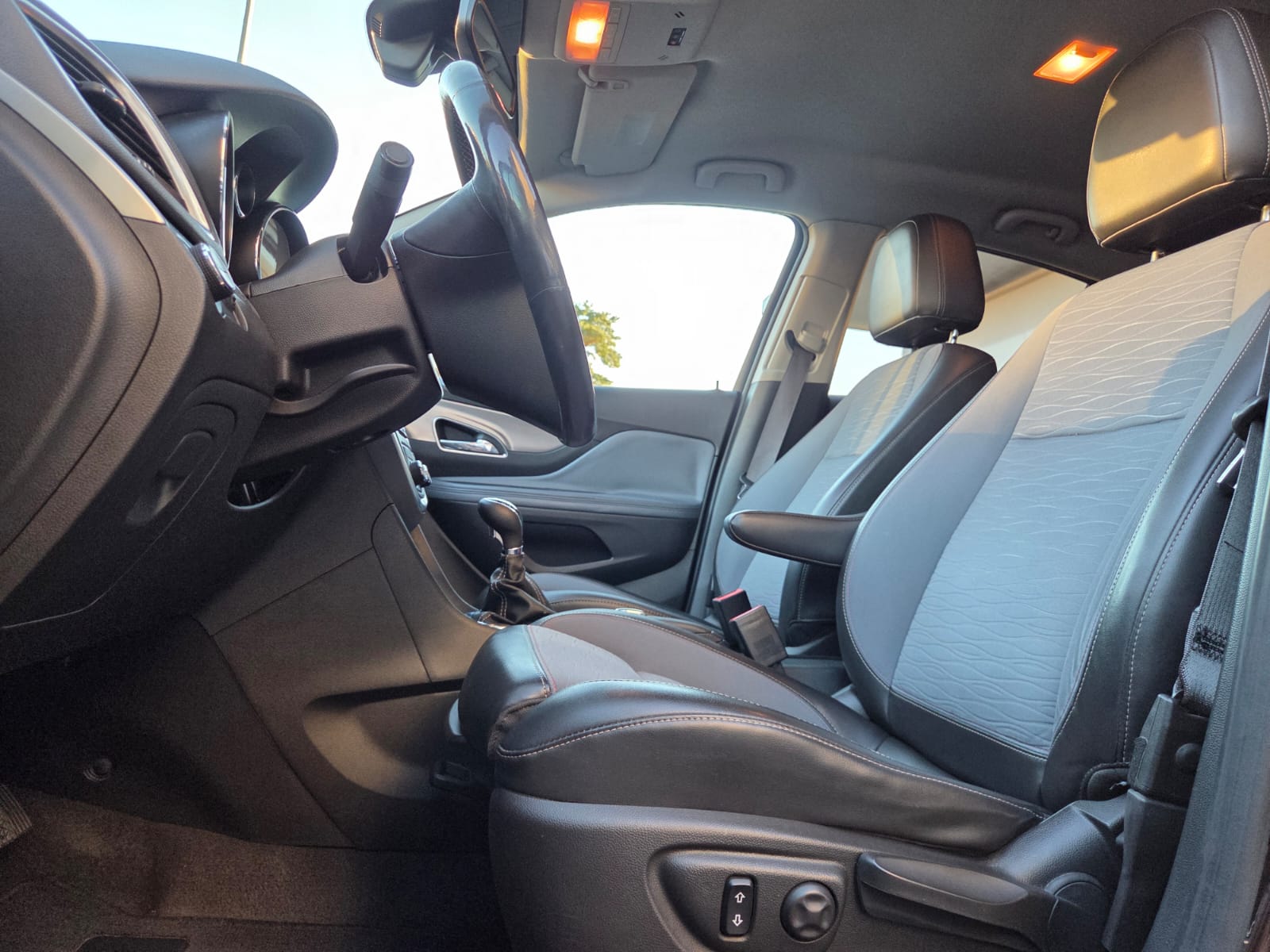 OPEL Mokka 1.6 CDTi Cosmo 4WD-image-9