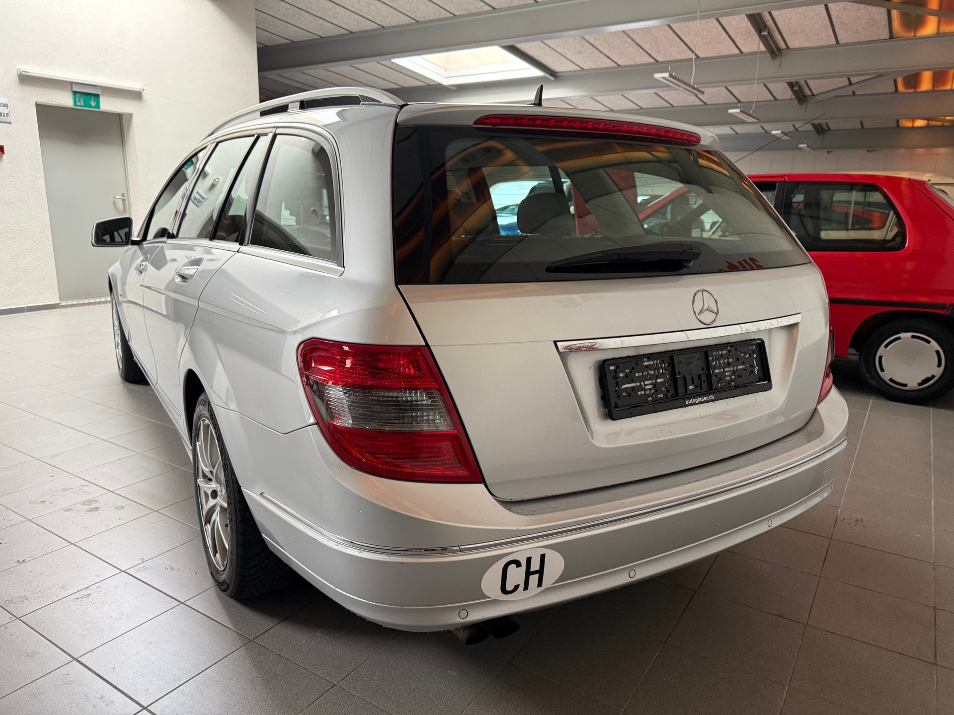 MERCEDES-BENZ C 180 CGI BlueEfficiency Avantgarde Automatic-image-8