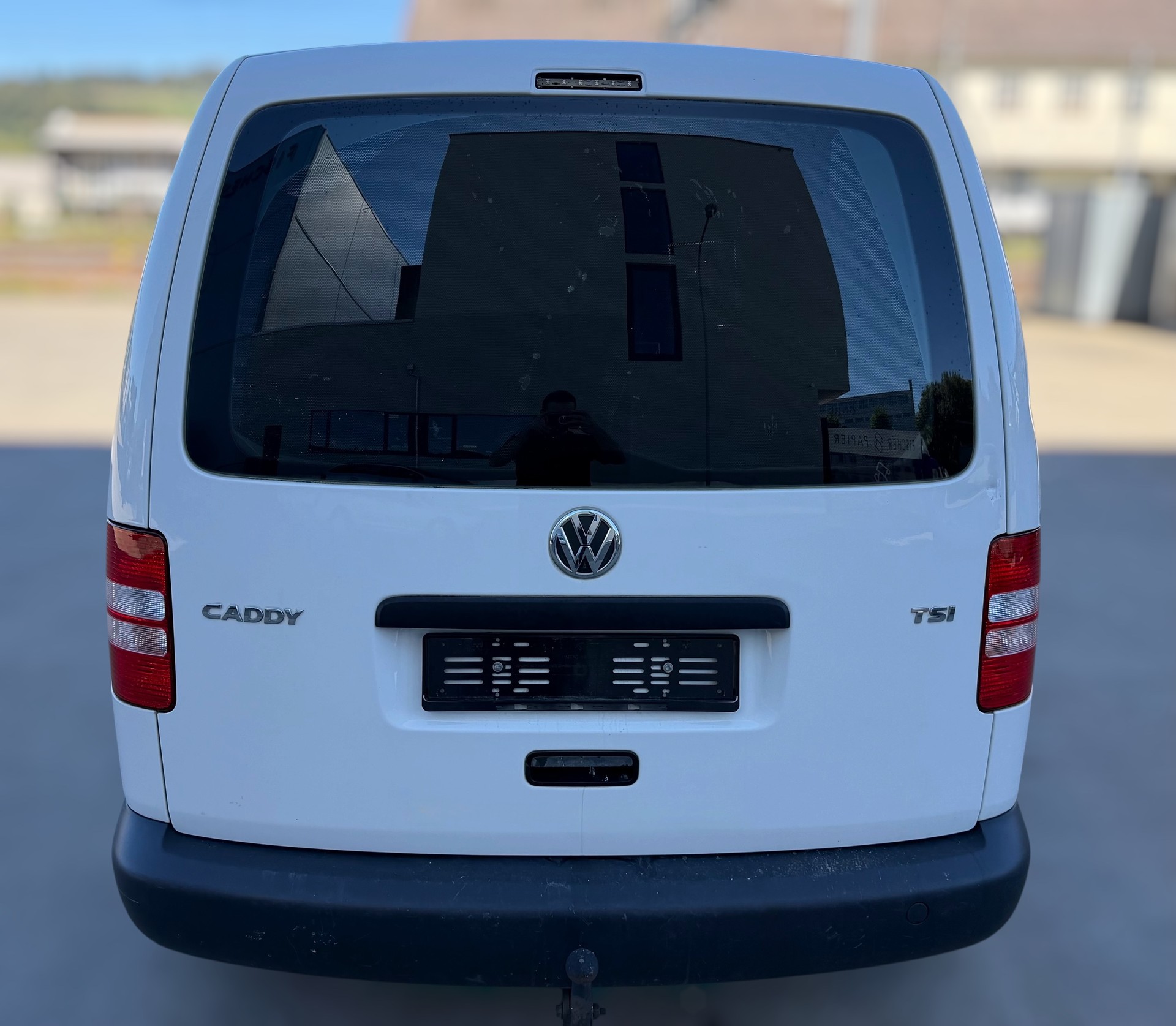 VW Caddy 1.2 TSI-image-5
