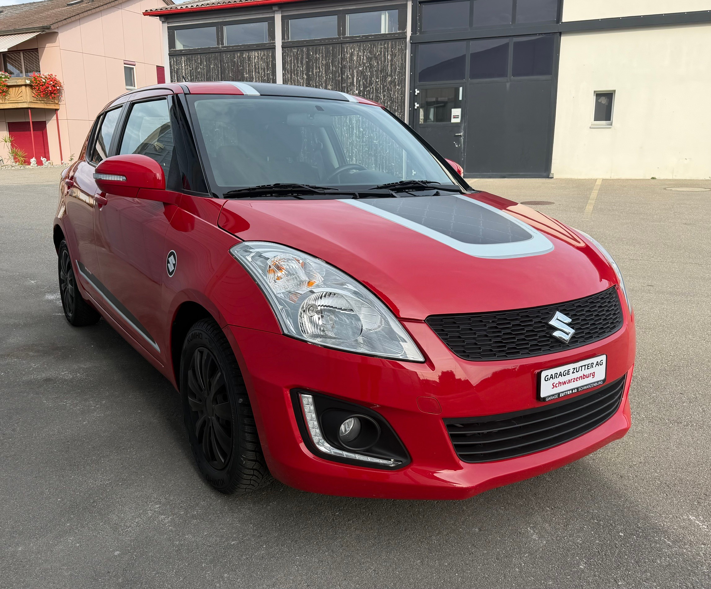 Car photo
