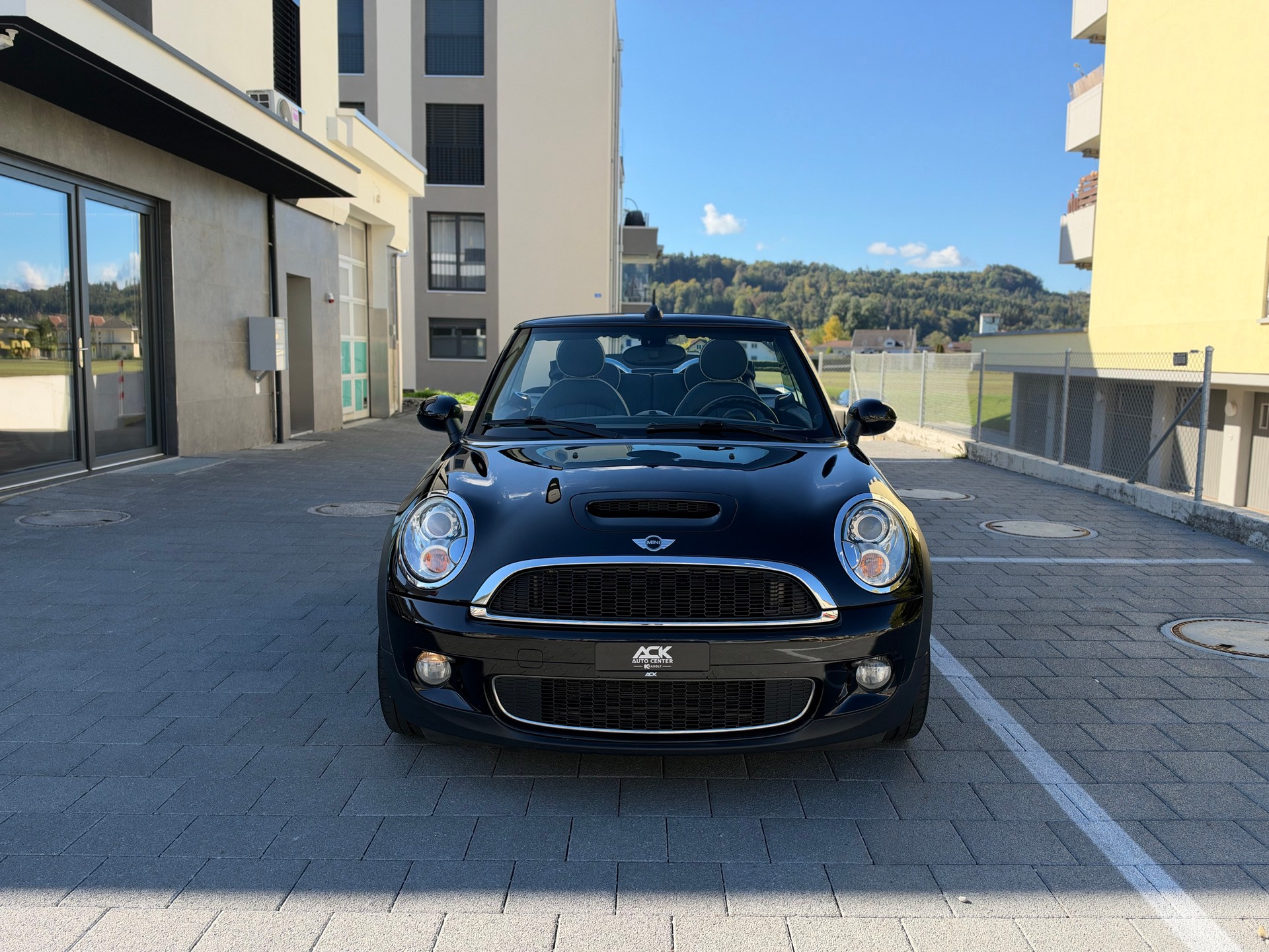 MINI Cooper S Cabriolet Steptronic-image-7