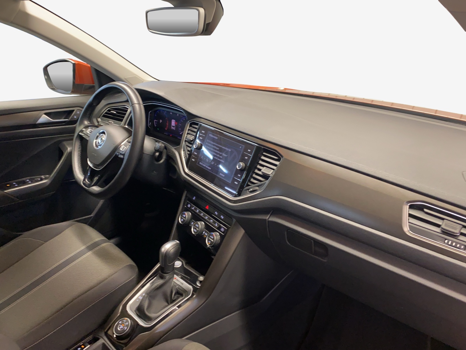 VW T-Roc 2.0 TSI Advance DSG 4Motion-image-13