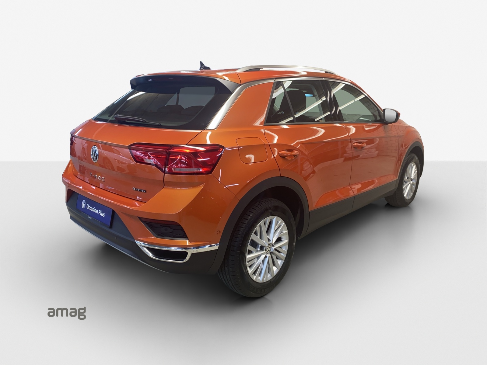 VW T-Roc 2.0 TSI Advance DSG 4Motion-image-4