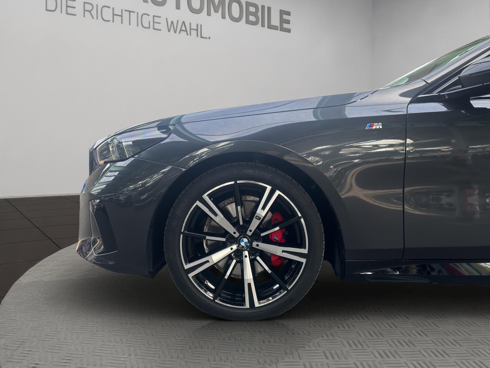 BMW 5er Reihe G60 520d xDrive-image-23