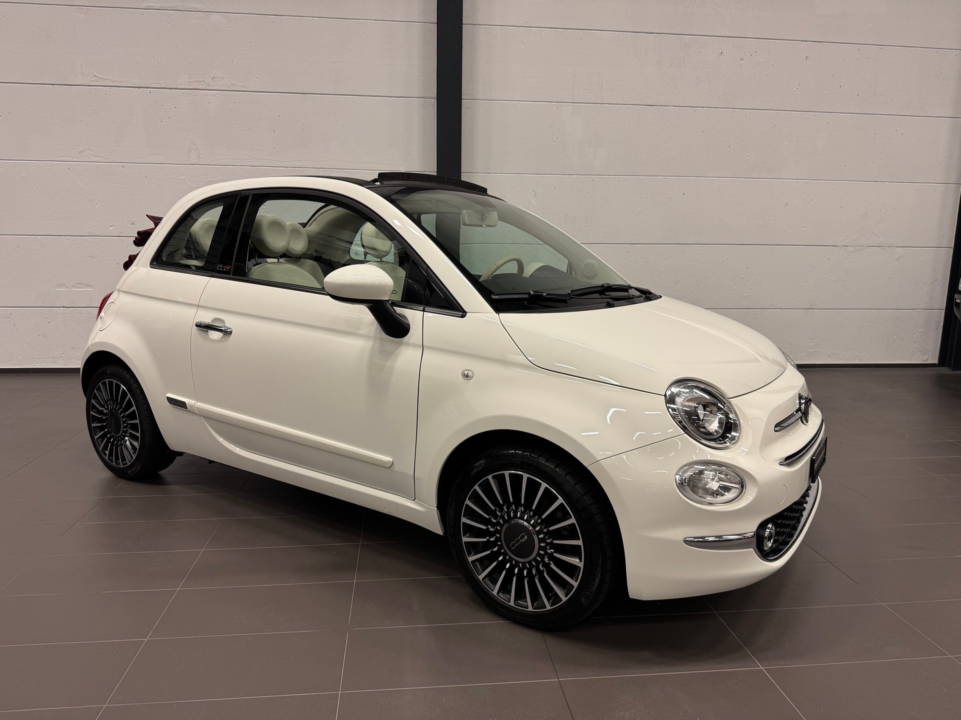 FIAT 500C 0.9 Twinair Lounge Dualogic-image-5