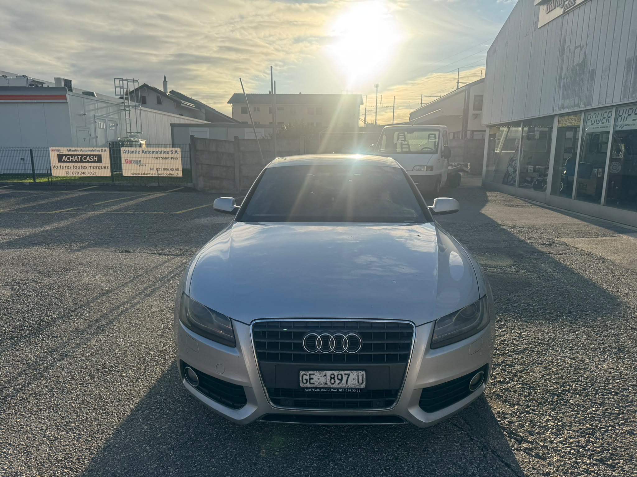Car photo