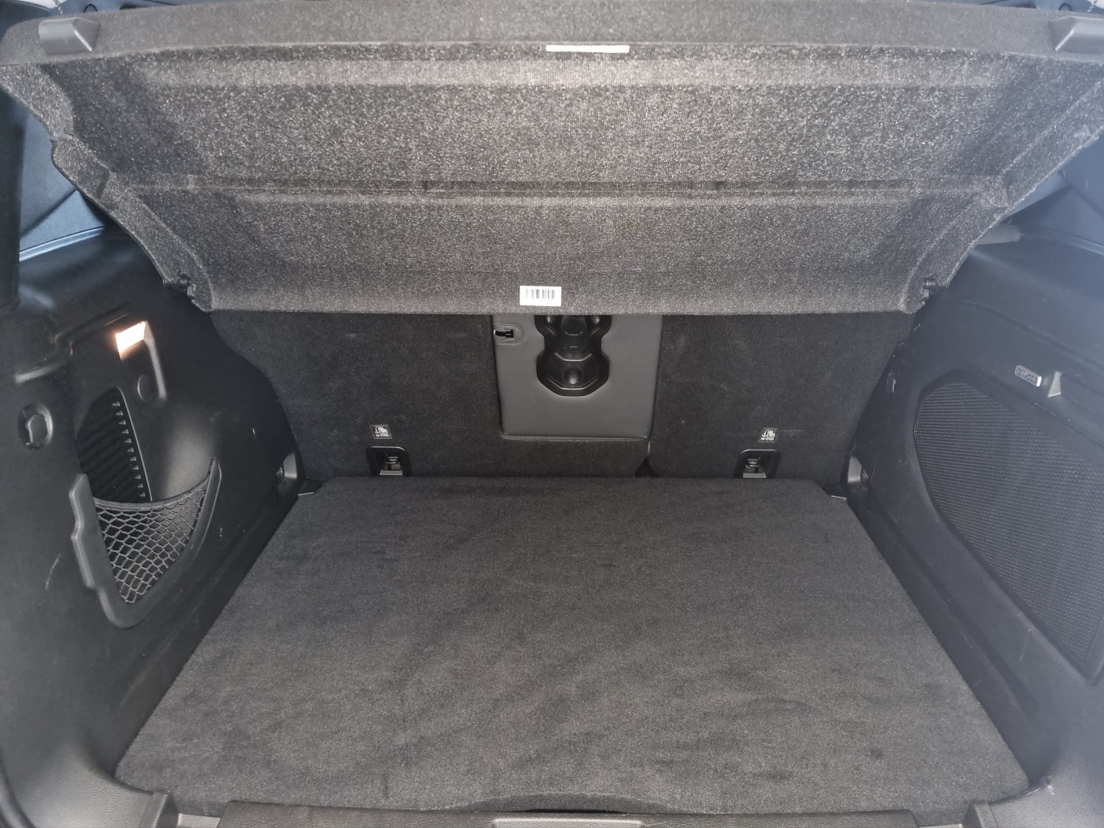 JEEP Renegade 1.3 Turbo Limited AWD-image-13