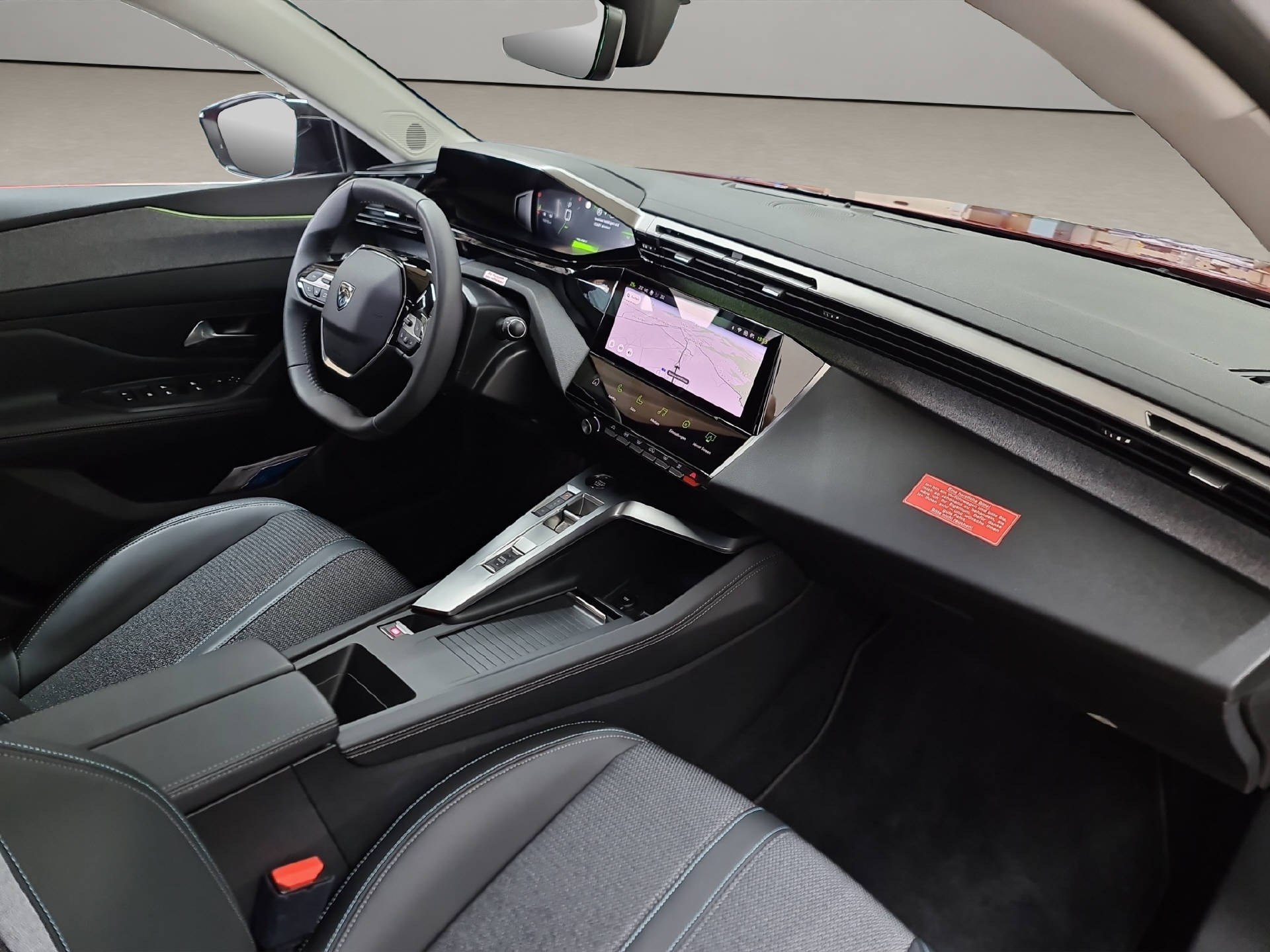 PEUGEOT 308 1.2 PureTech Allure Pack-image-11