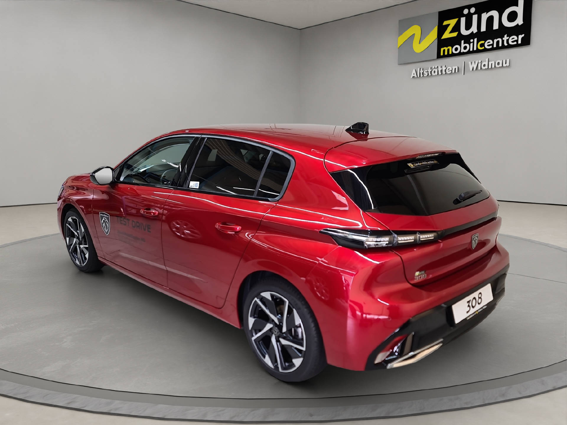 PEUGEOT 308 1.2 PureTech Allure Pack-image-2