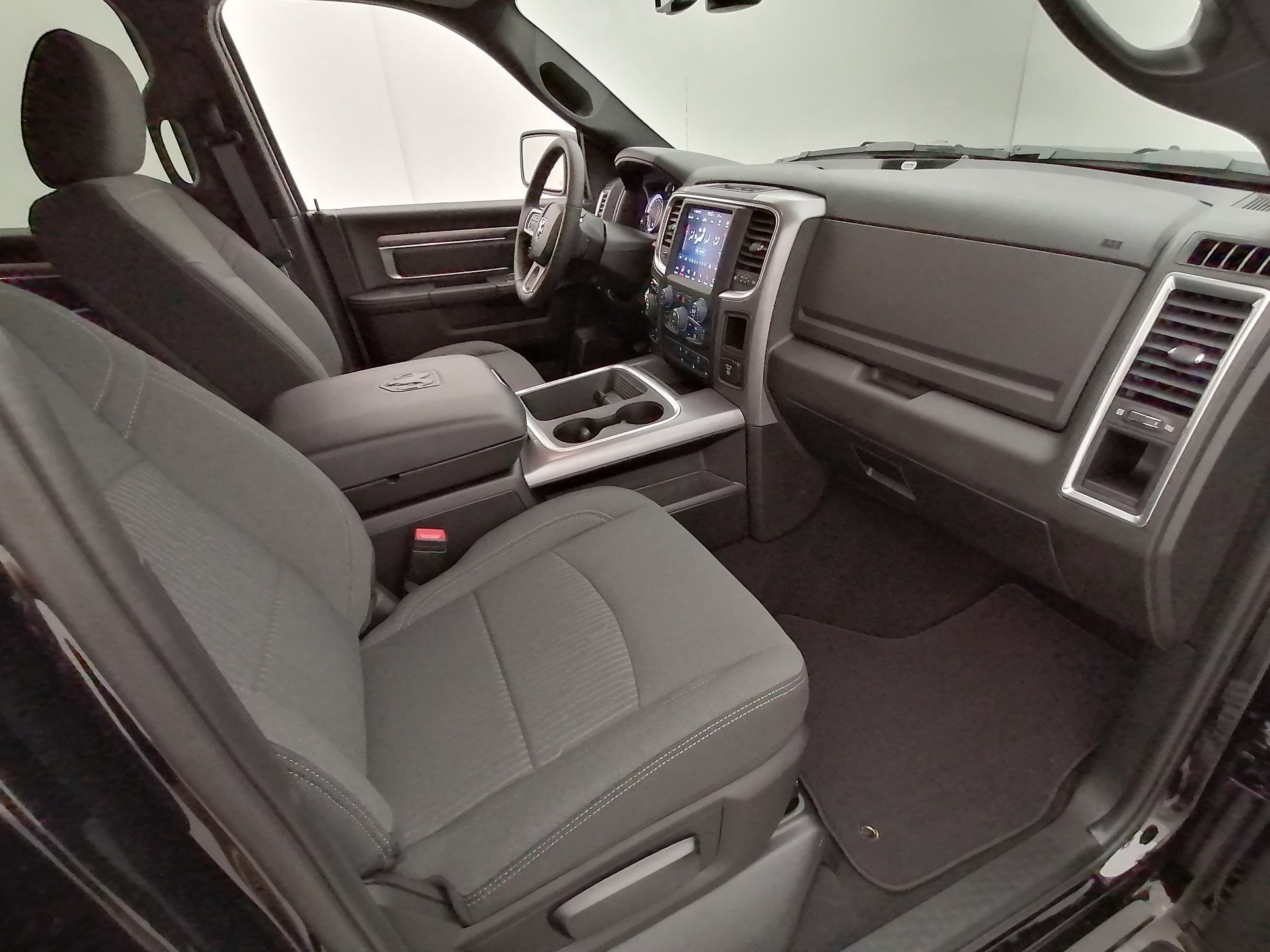 DODGE Ram 1500 5.7 V8 Warlock Crew Cab 10.5T-image-14
