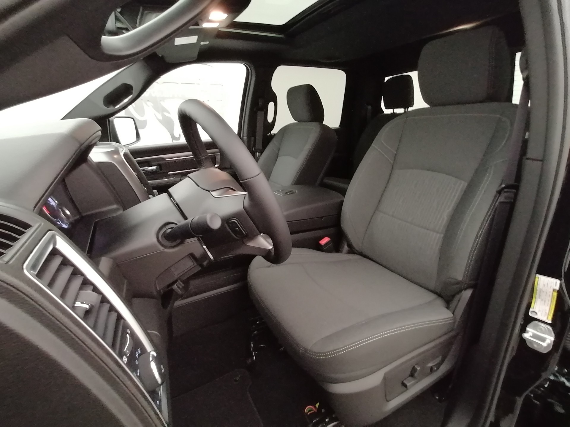 DODGE Ram 1500 5.7 V8 Warlock Crew Cab 10.5T-image-7