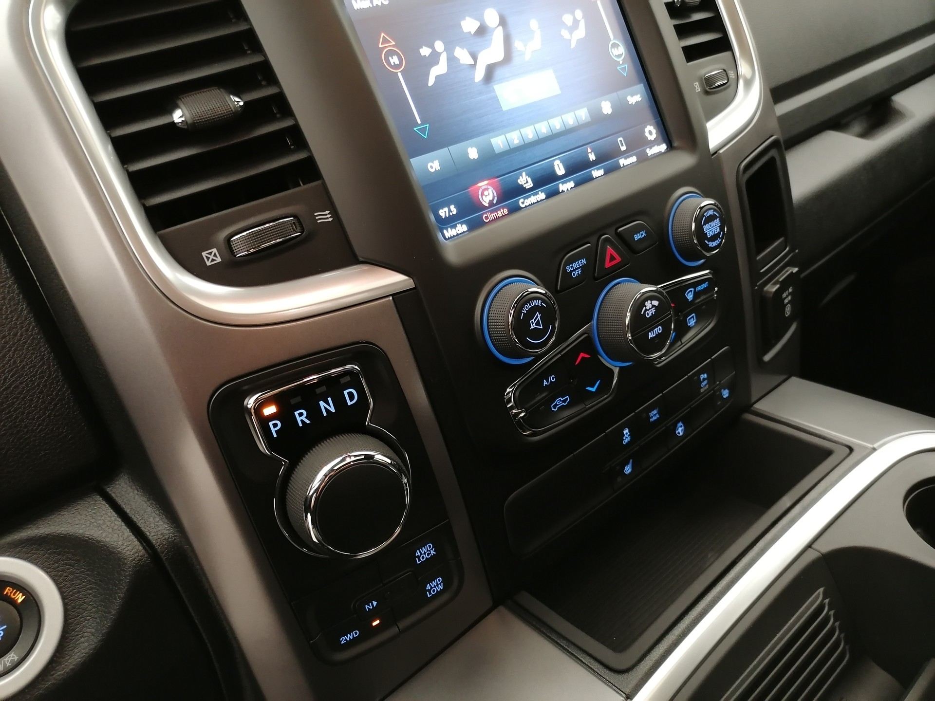 DODGE Ram 1500 5.7 V8 Warlock Crew Cab 10.5T-image-12